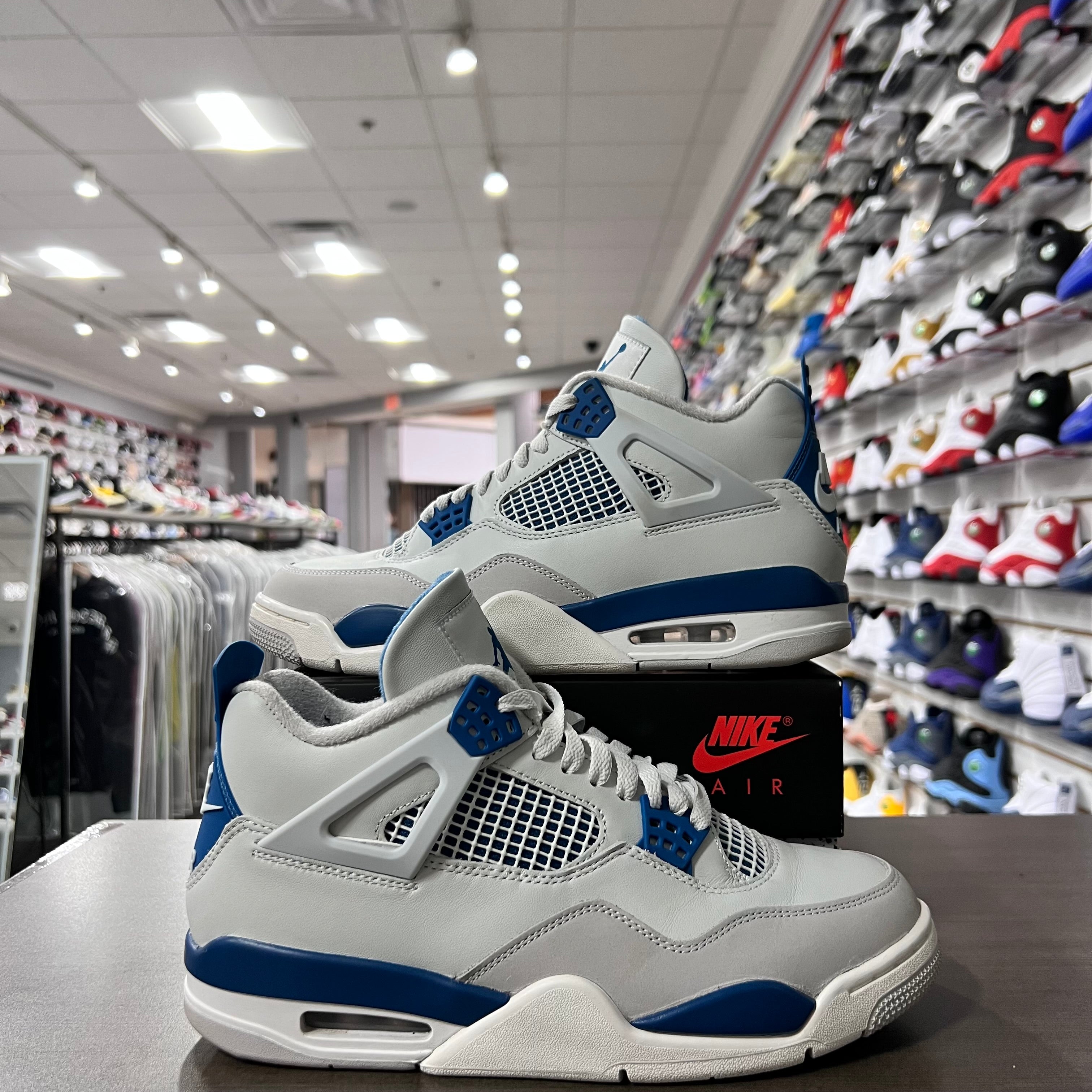 Jordan Retro 4 Mens Military Blue (Lighlty Worn)