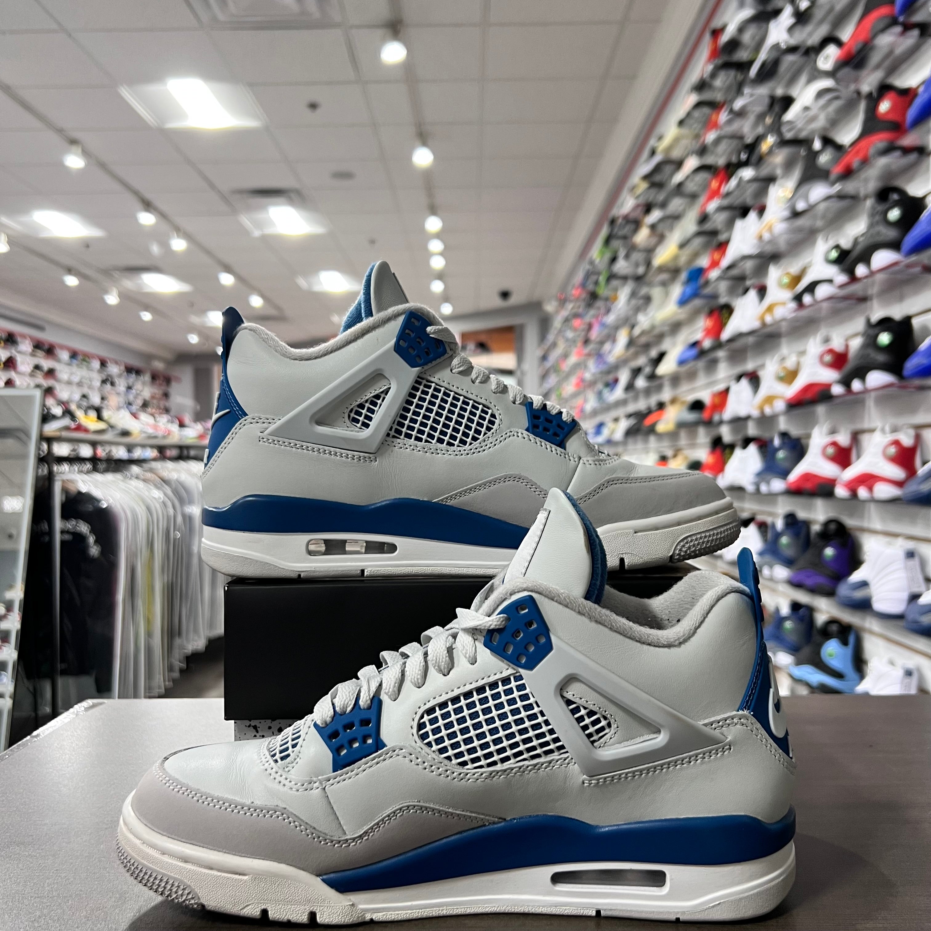 Jordan Retro 4 Mens Military Blue (Lighlty Worn)