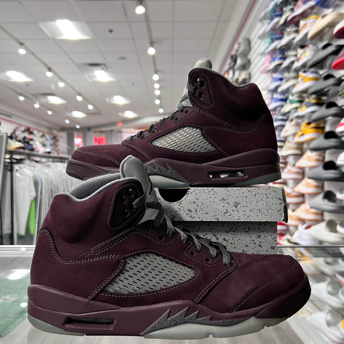 Jordan Retro 5 Mens Burgundy (Lightly Worn)