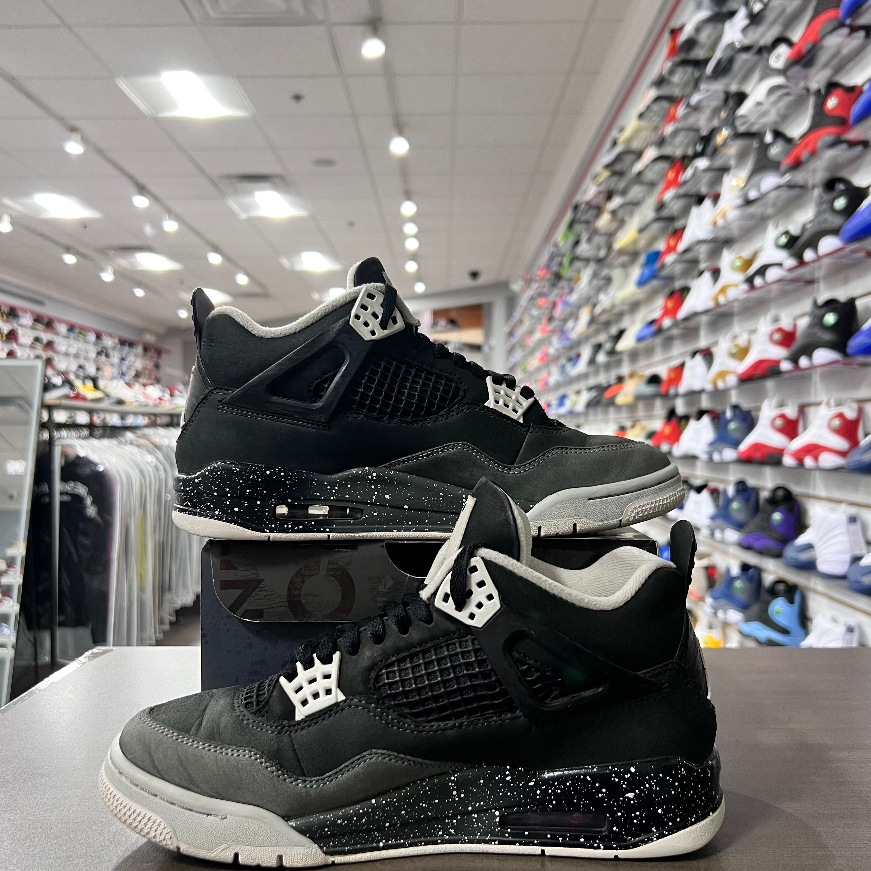 Jordan Retro 4 Mens Fear (Lighlty Worn)