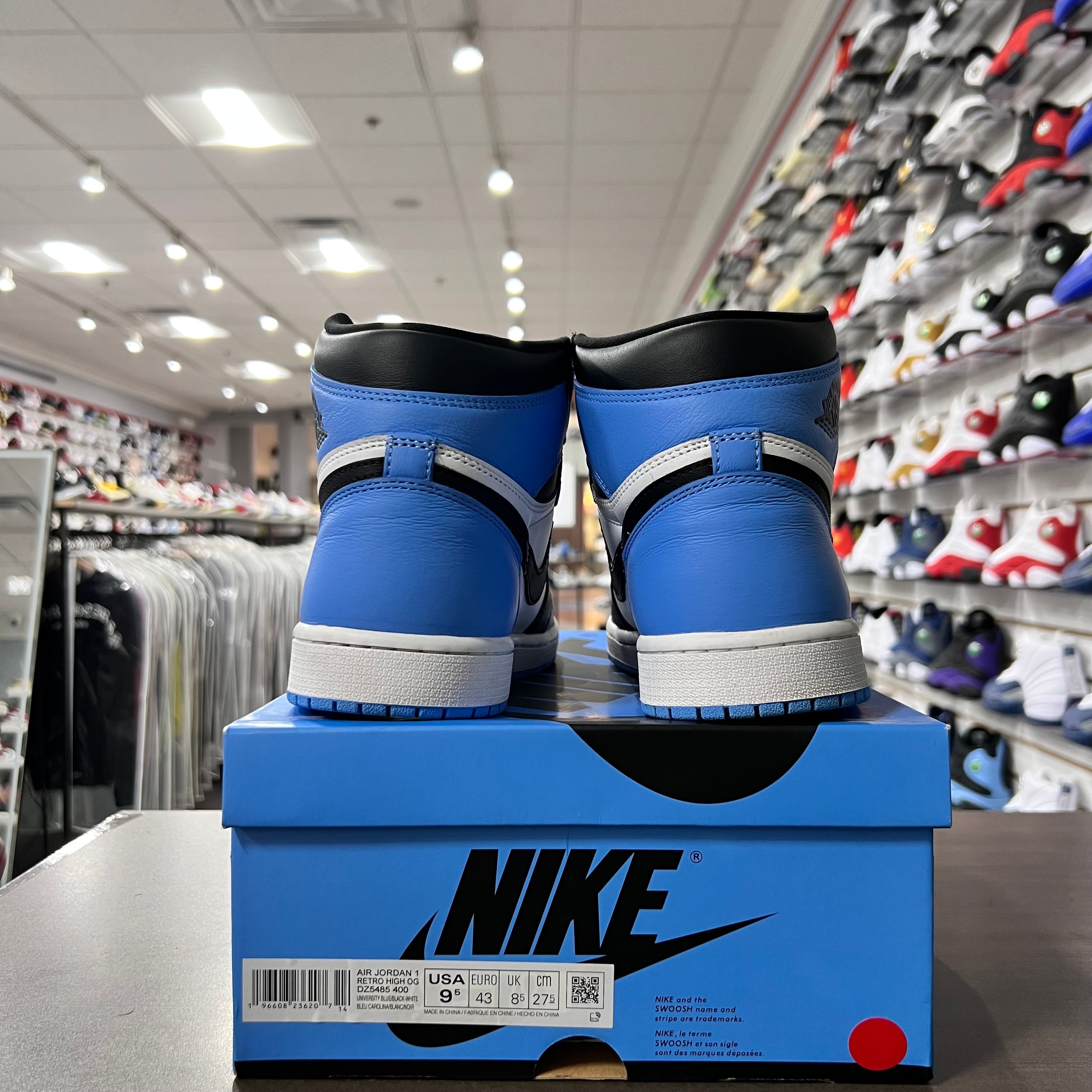 Jordan Retro 1 High Og Mens Unc Toe (Lighlty Worn)