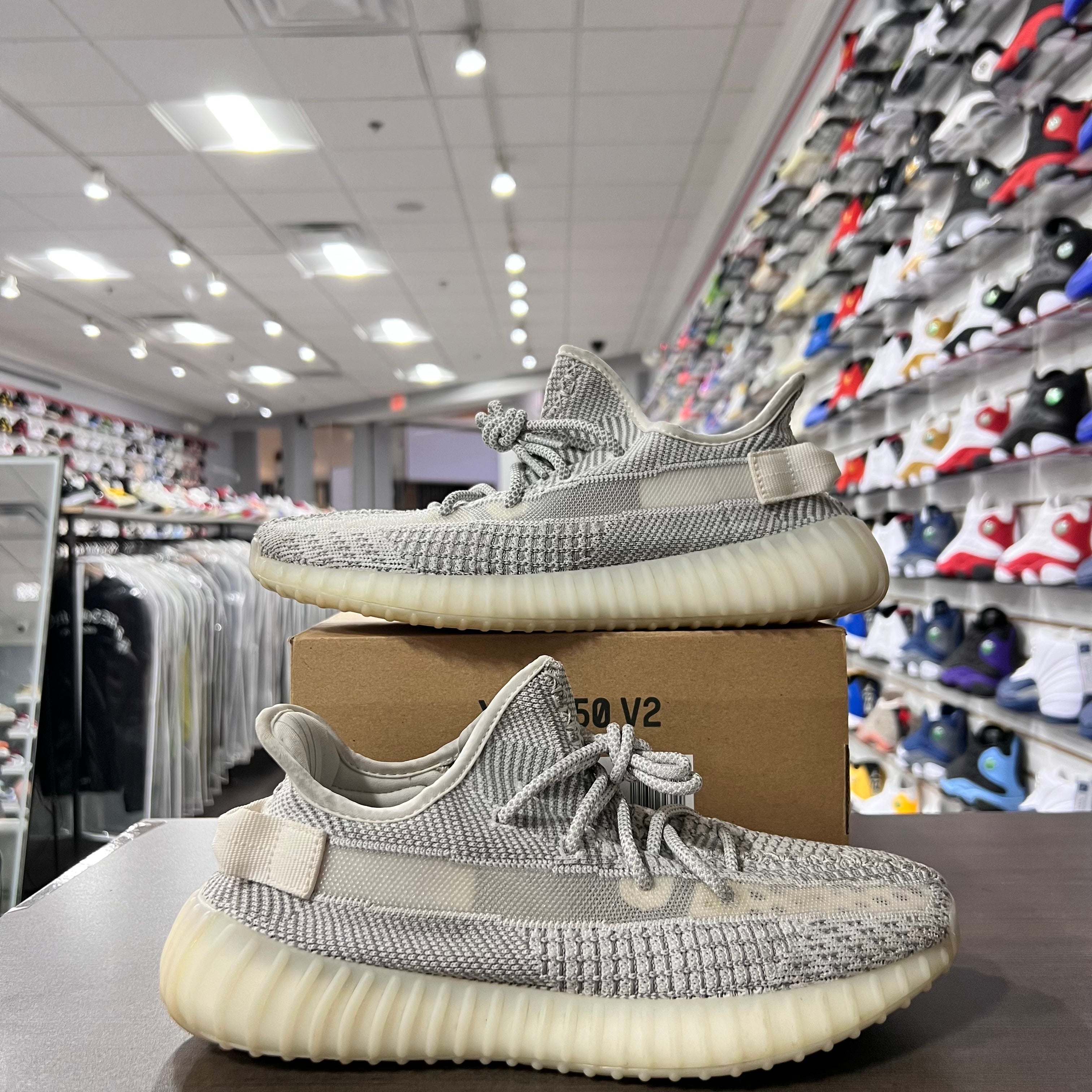 Yeezy 350 V2 Static White (Lightly Worn)