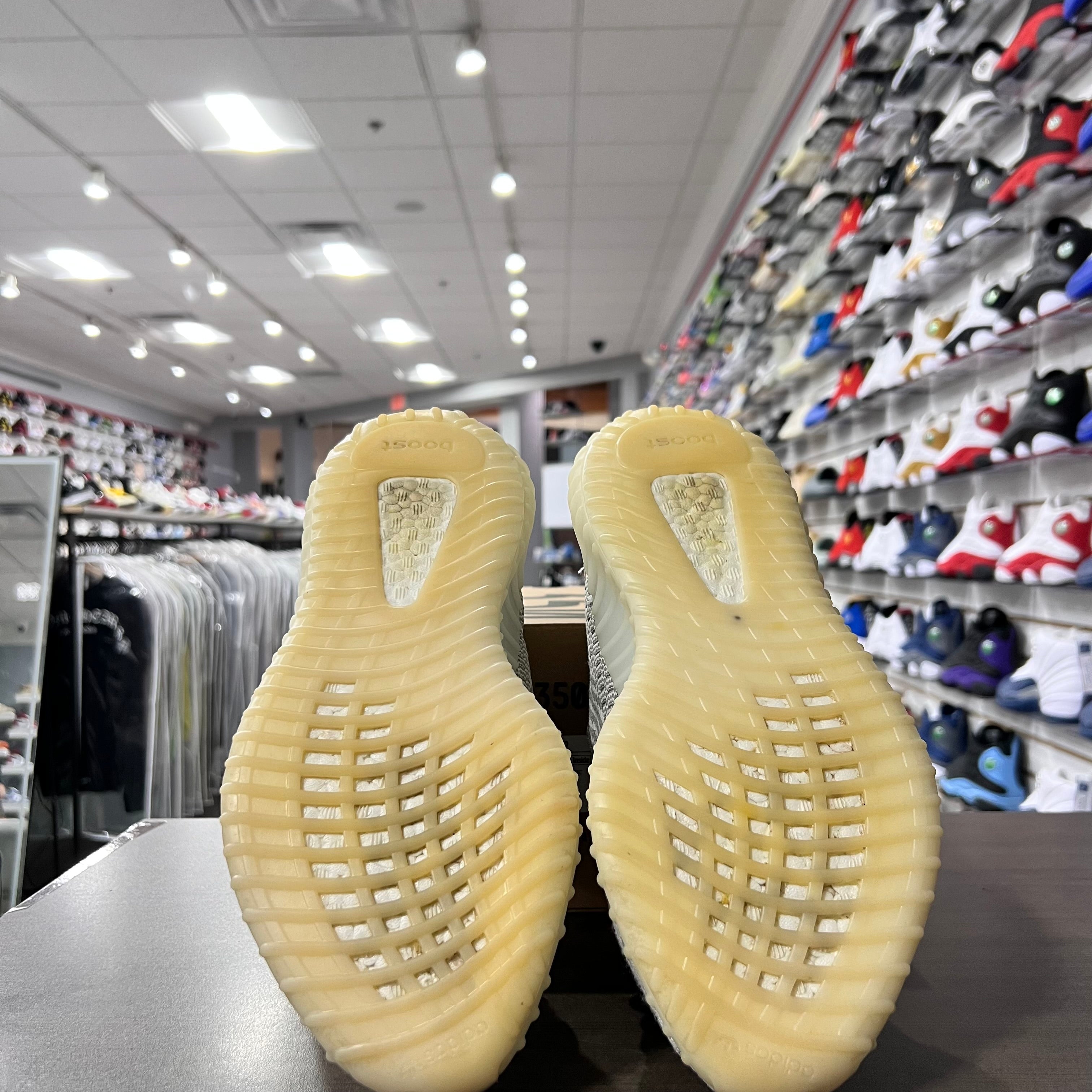 Yeezy 350 V2 Static White (Lightly Worn)