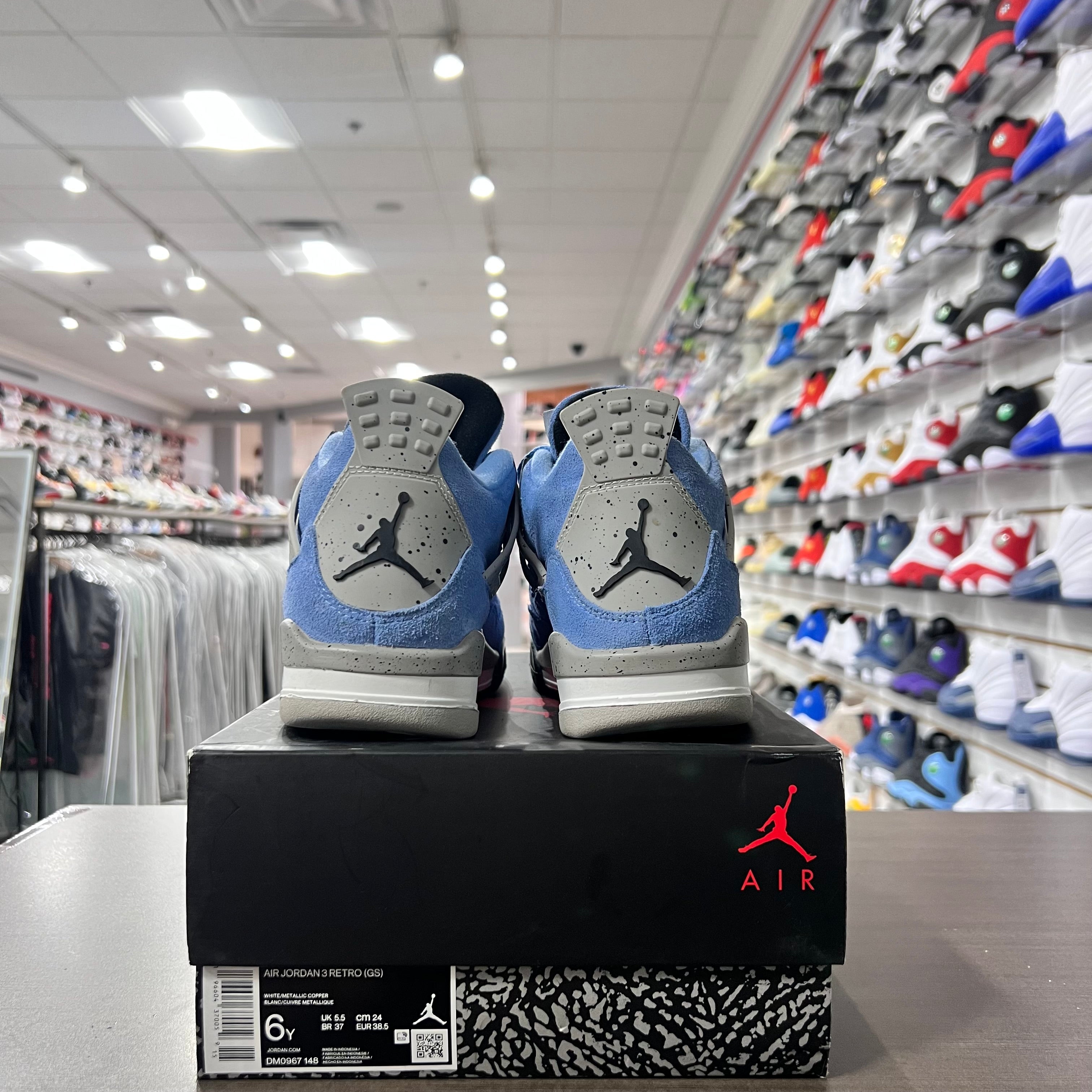 Jordan Retro 4 Gs University Blue (Lightly Worn+Replacement Box)
