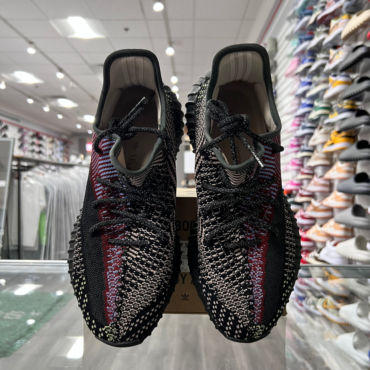 Yeezy 350 Boost Yecheil (Lightly Worn+Replacement Box)