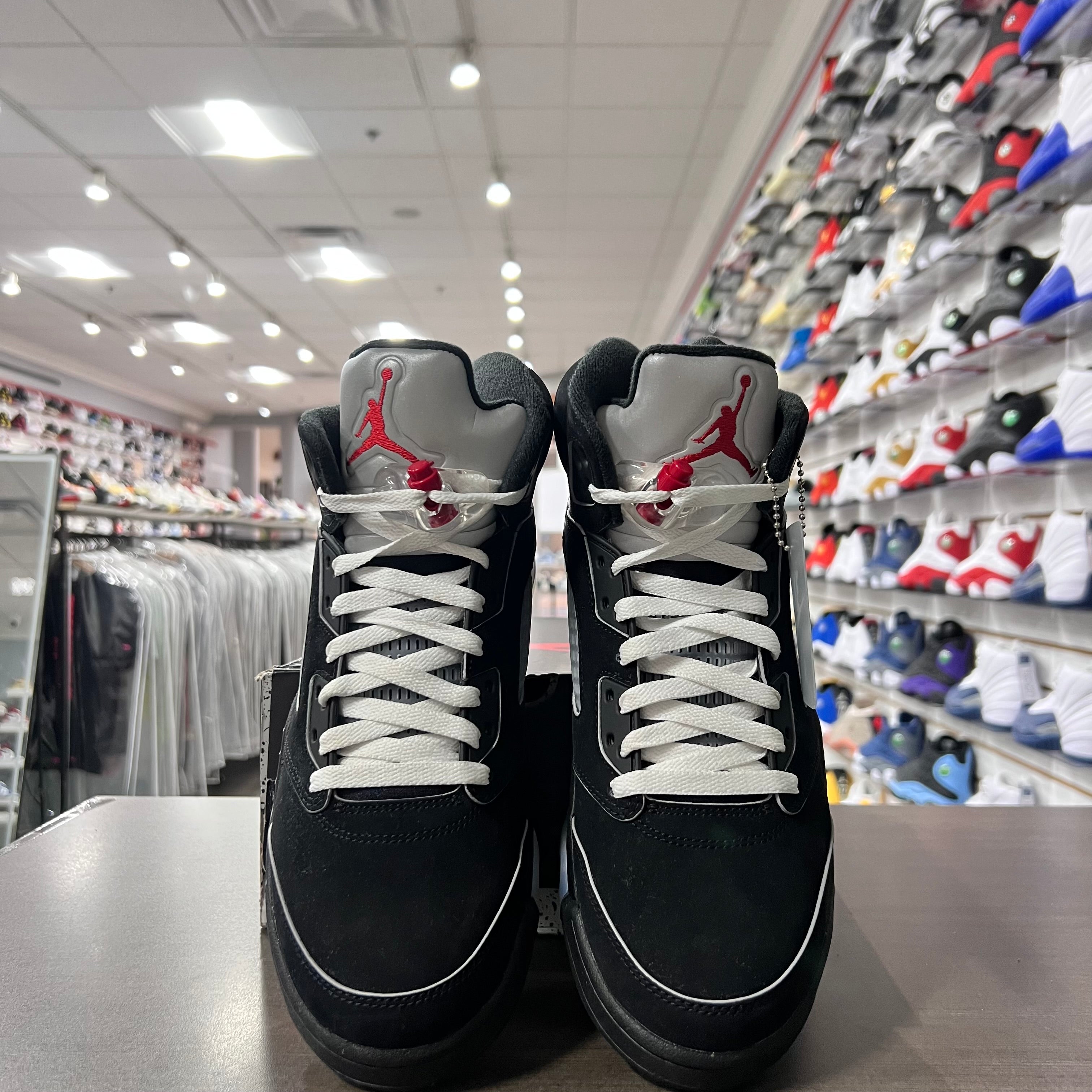 Jordan Retro 5 Mens Black Metallic Reimagined (Lightly Worn)