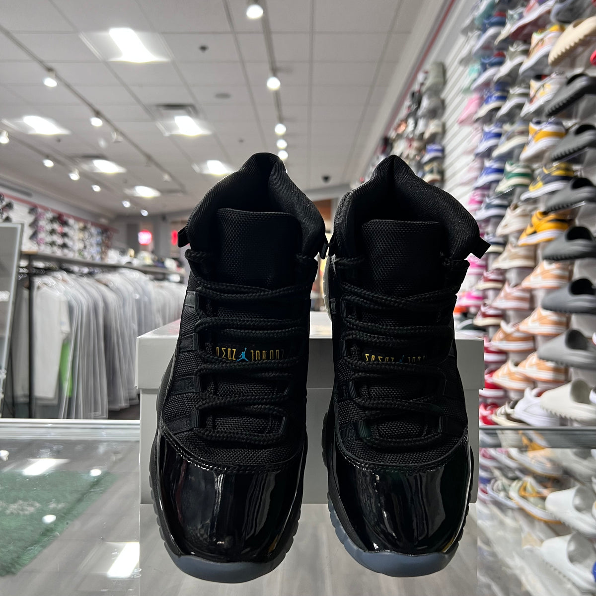 Jordan Retro 11 GS Gamma (Lightly Worn+Replacement Box+Read Description)