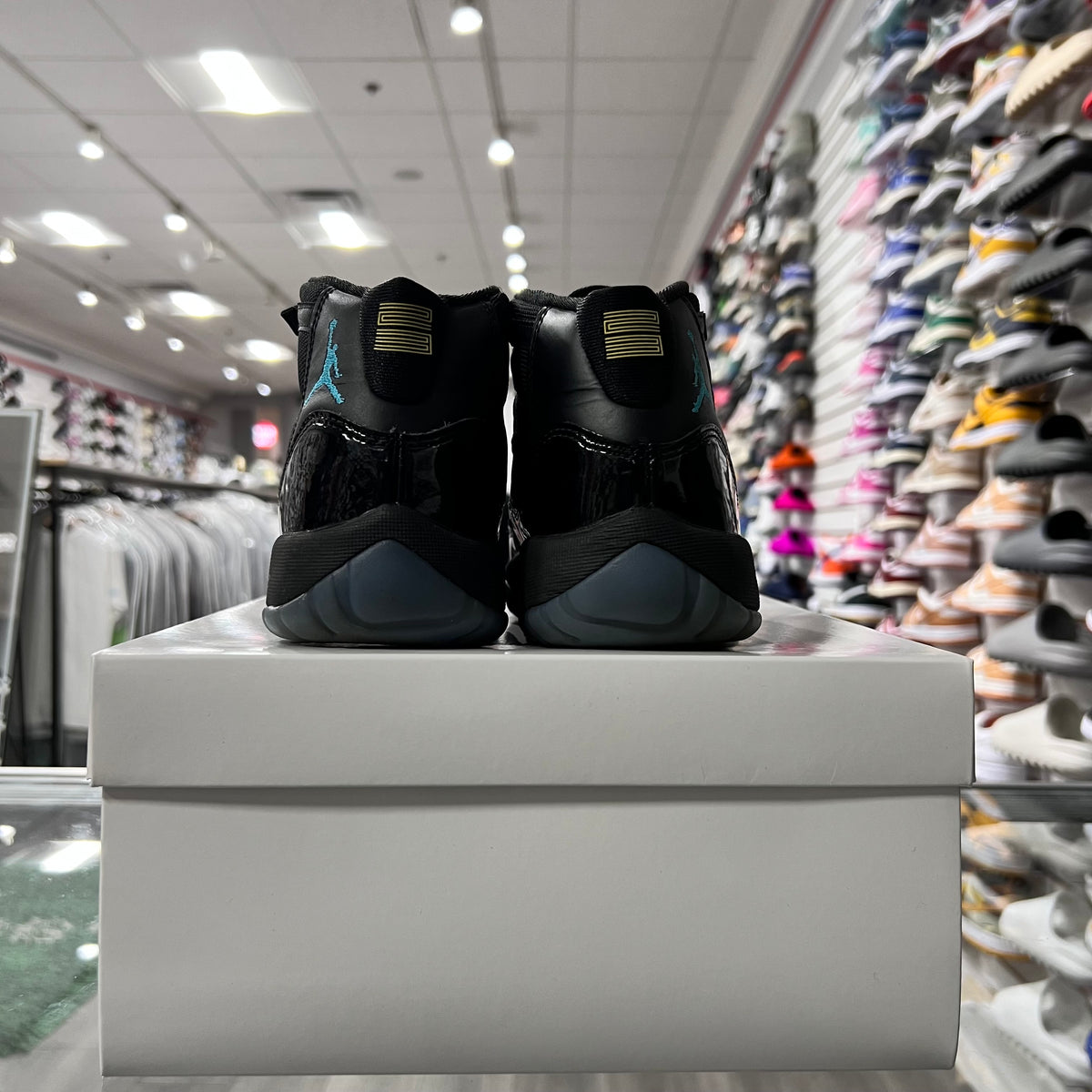 Jordan Retro 11 GS Gamma (Lightly Worn+Replacement Box+Read Description)