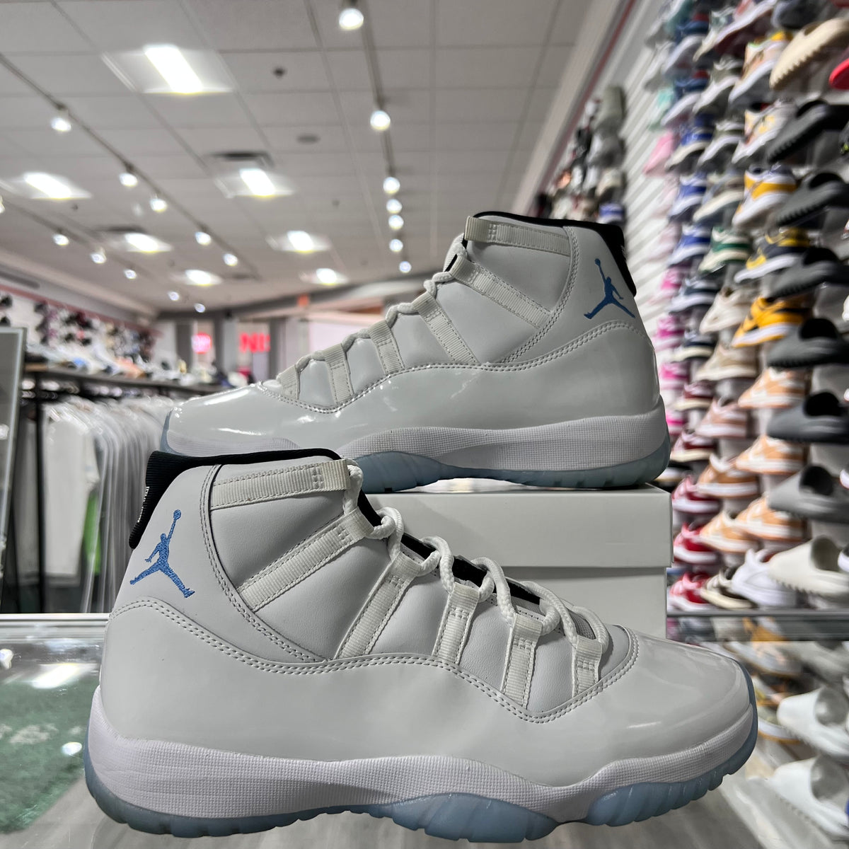 Jordan Retro 11 Mens Legend Blue (Lightly Worn+Replacement Box)