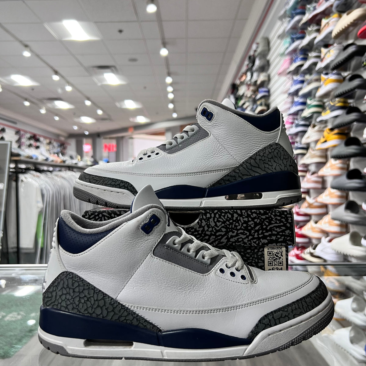 Jordan Retro 3 Mens Midnight Navy (Lightly Worn)