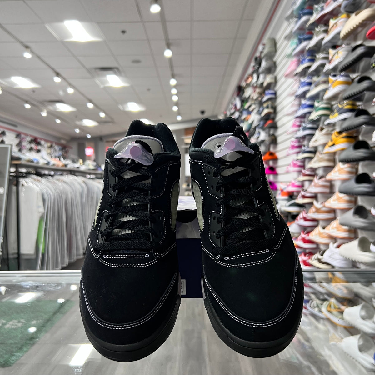 Jordan Retro 5 Low Mens DongDan (Lightly Worn)