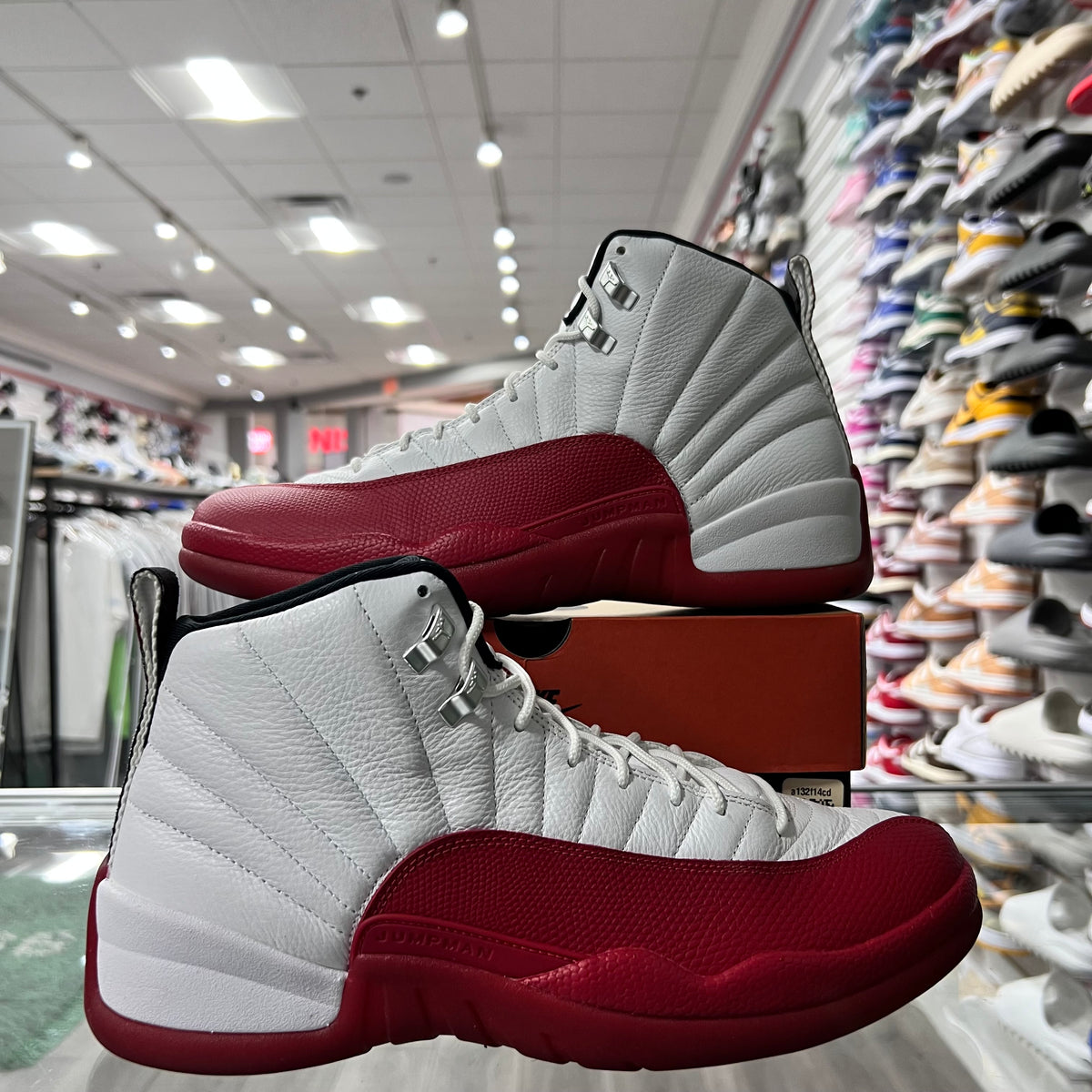 Jordan Retro 12 Mens Cherry (Lightly Worn)