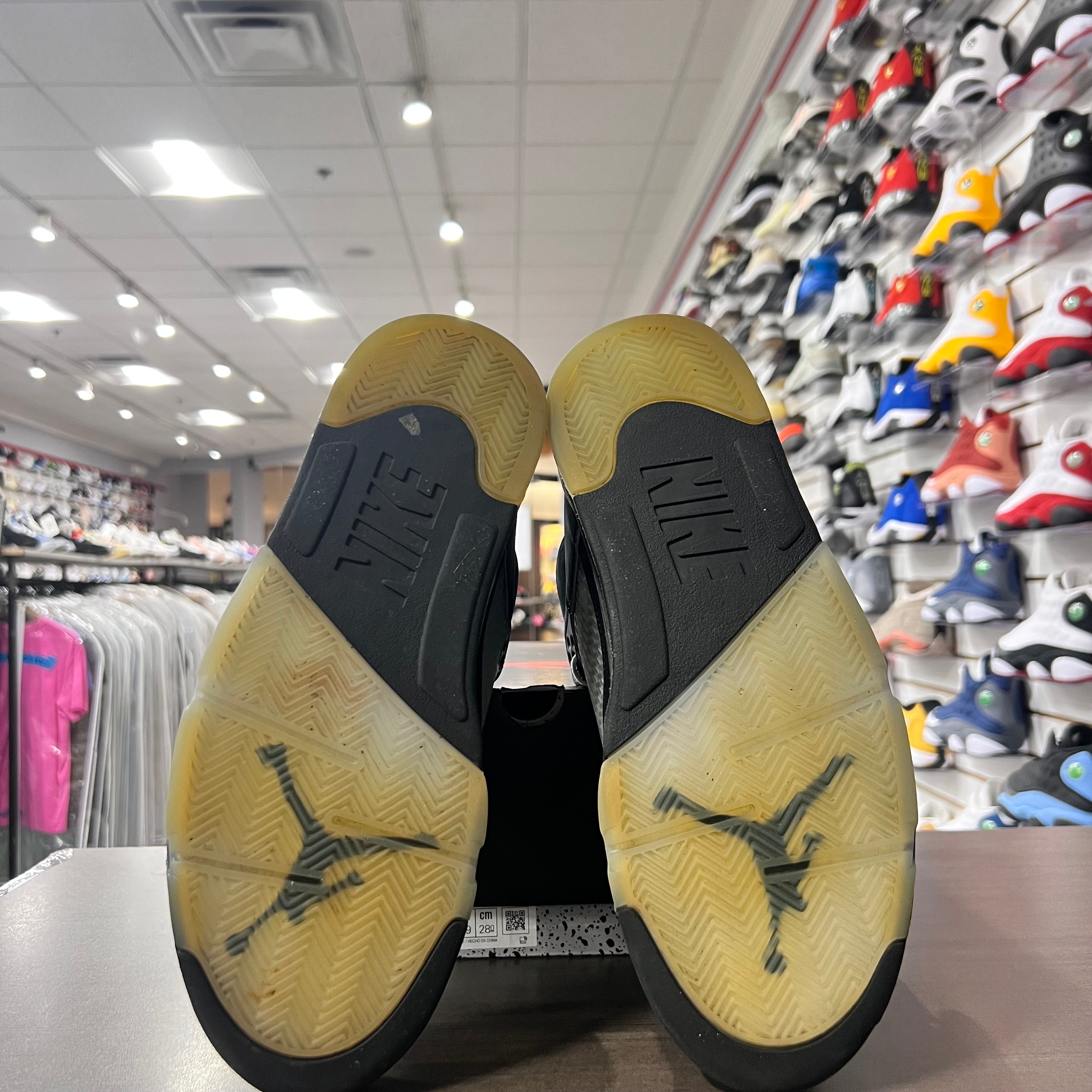 Jordan Retro 5 Mens Black Metallic Reimagined (Lightly Worn)