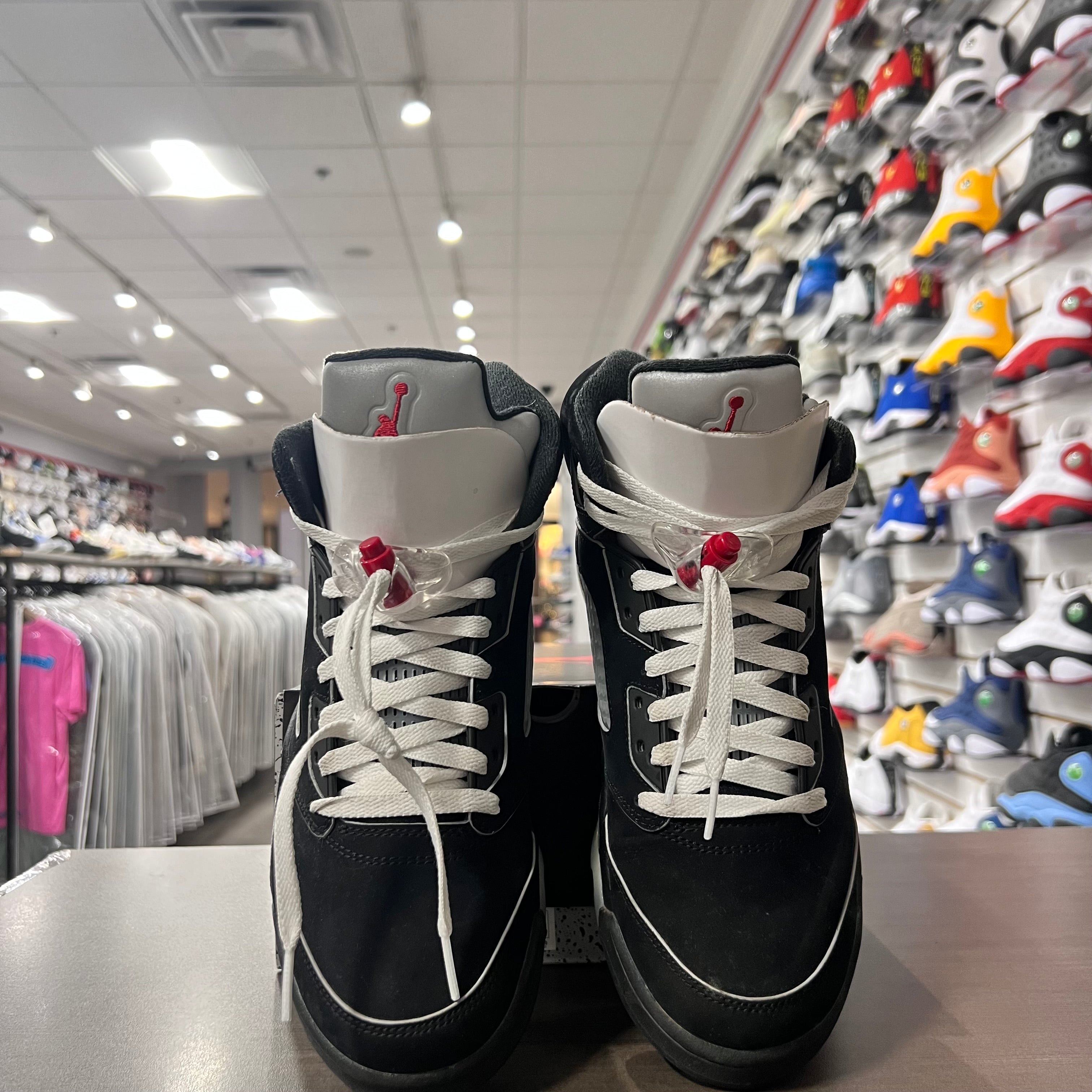 Jordan Retro 5 Mens Black Metallic Reimagined (Lightly Worn)