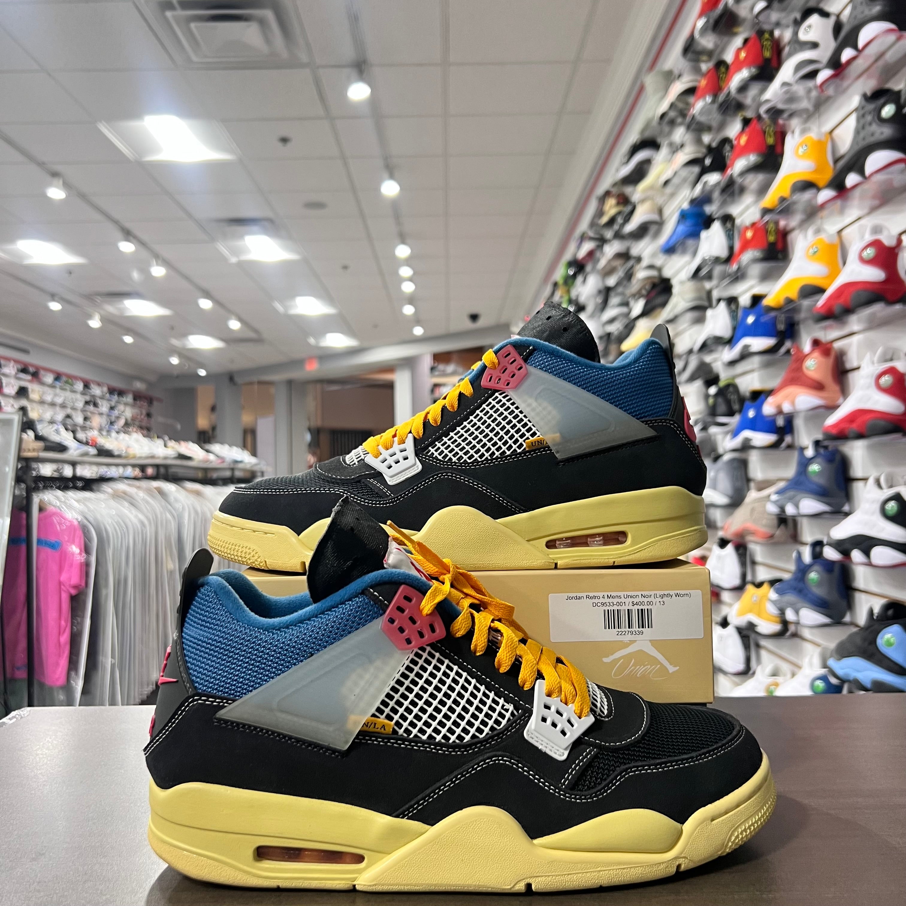 Jordan Retro 4 Mens Union Noir (Lightly Worn)