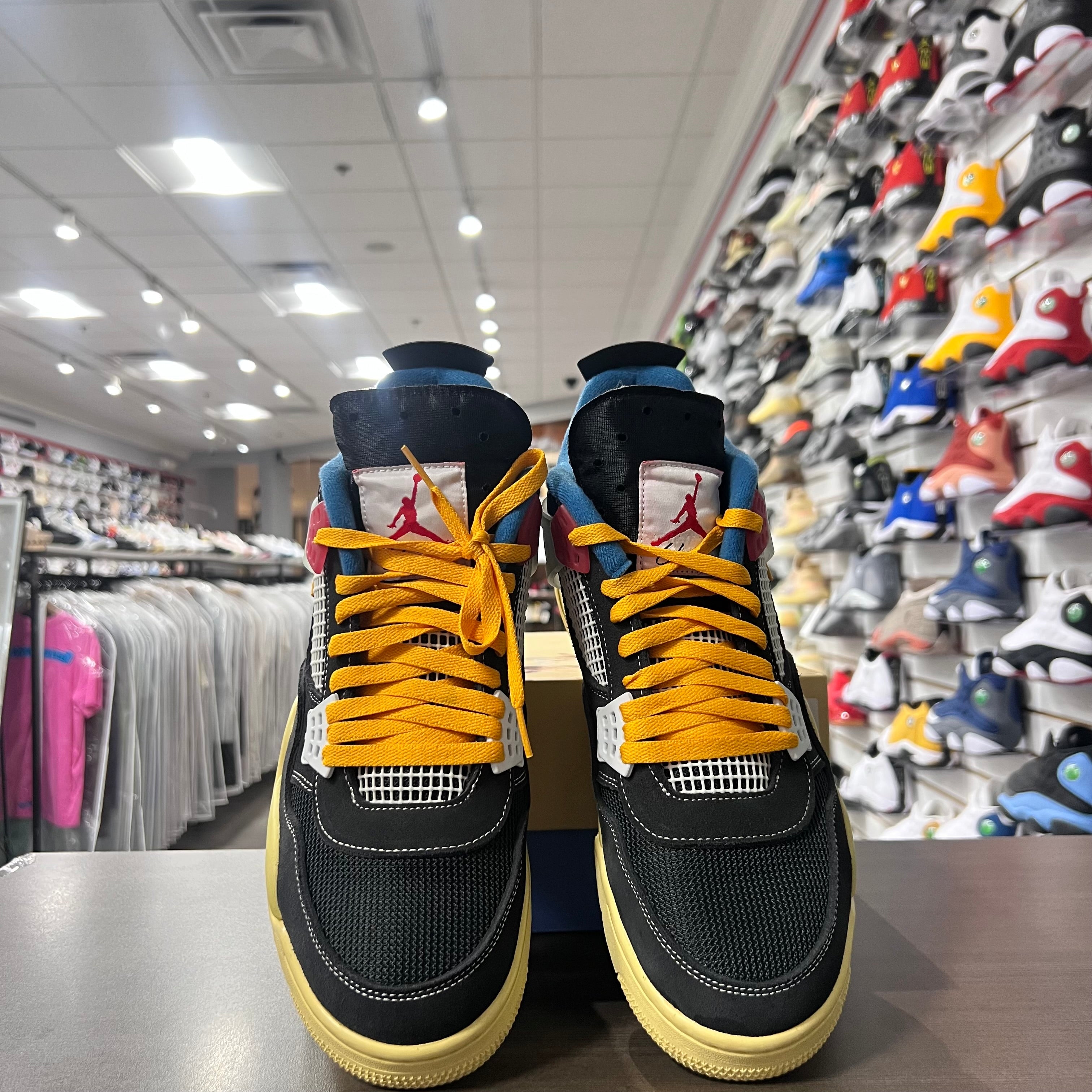 Jordan Retro 4 Mens Union Noir (Lightly Worn)