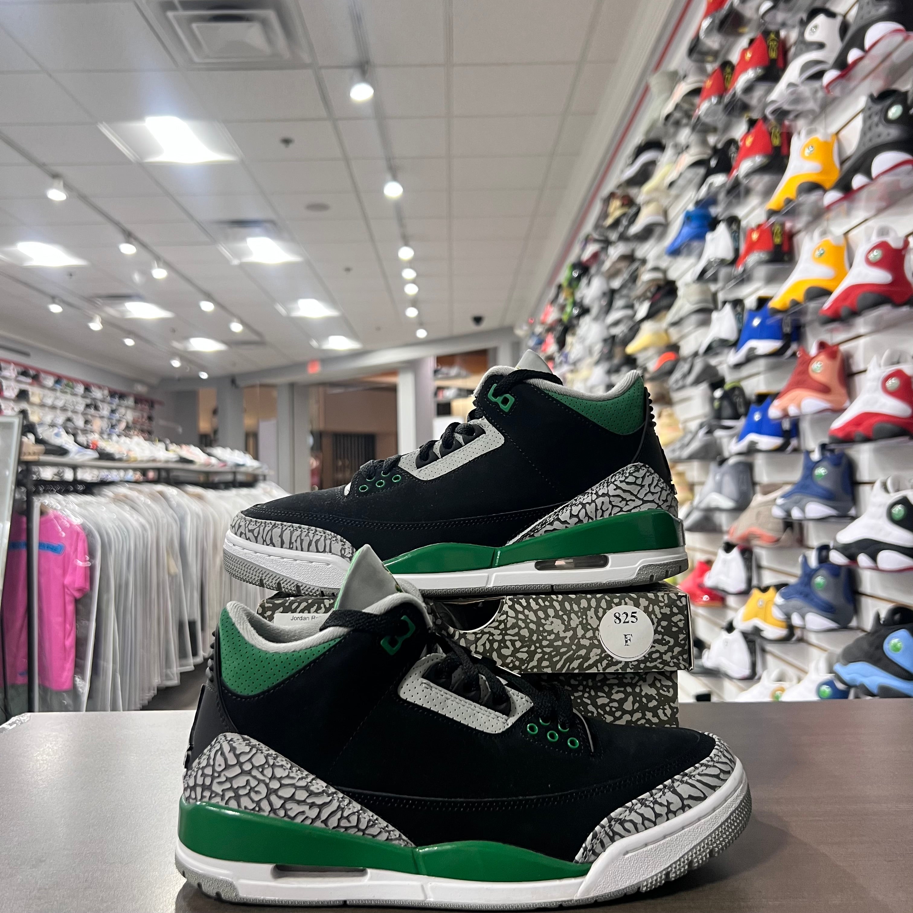 Jordan Retro 3 Mens Pine Green (Lightly Worn)