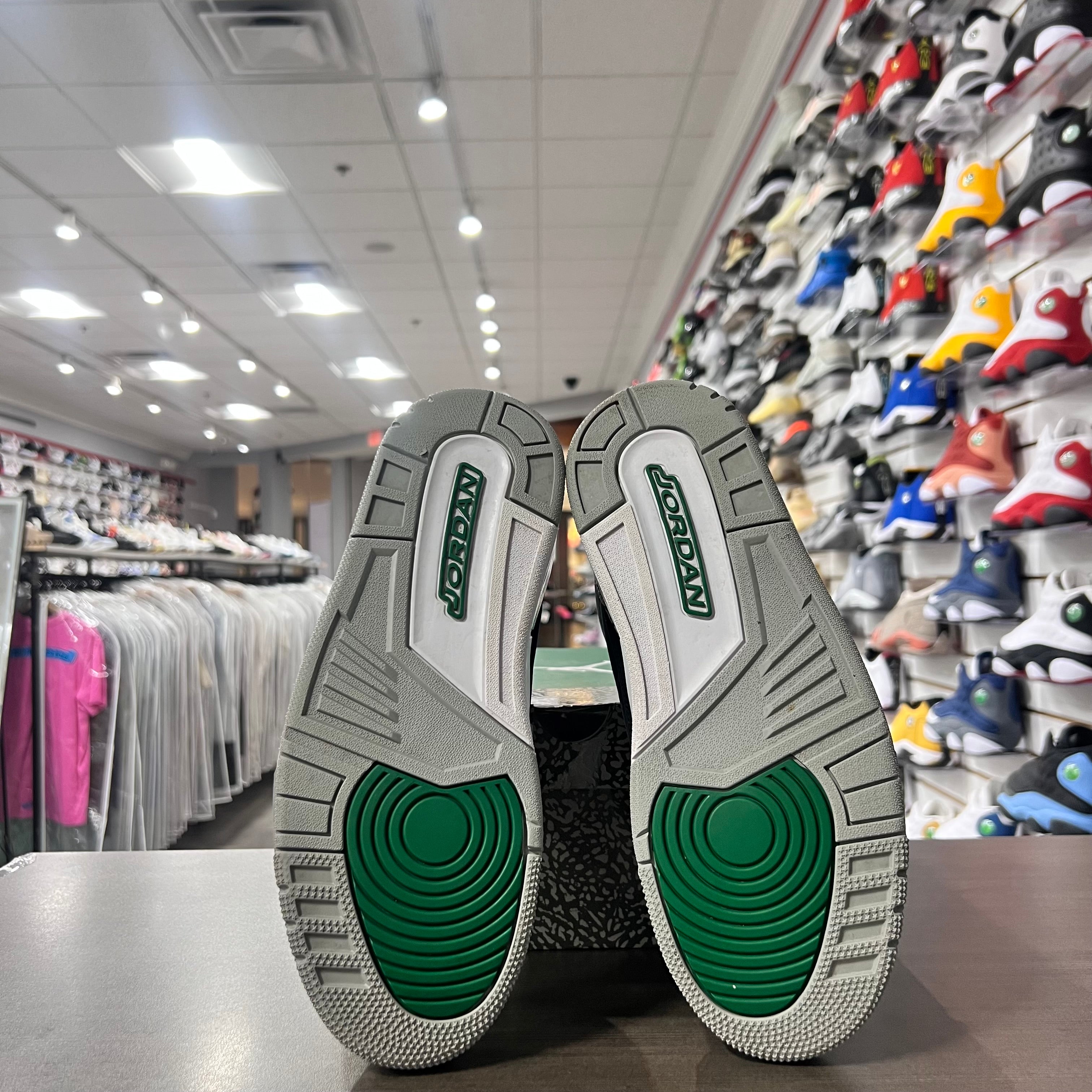 Jordan Retro 3 Mens Pine Green (Lightly Worn)