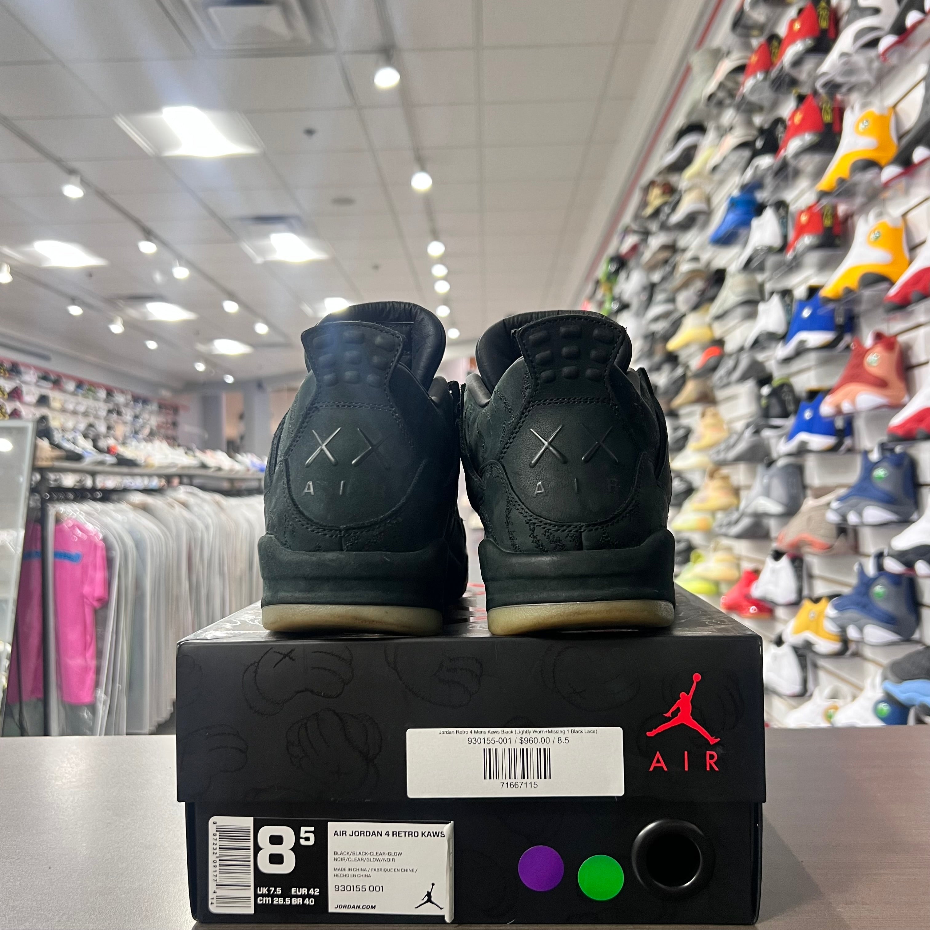 Jordan Retro 4 Mens Kaws Black (Lightly Worn+Missing 1 Black Lace)