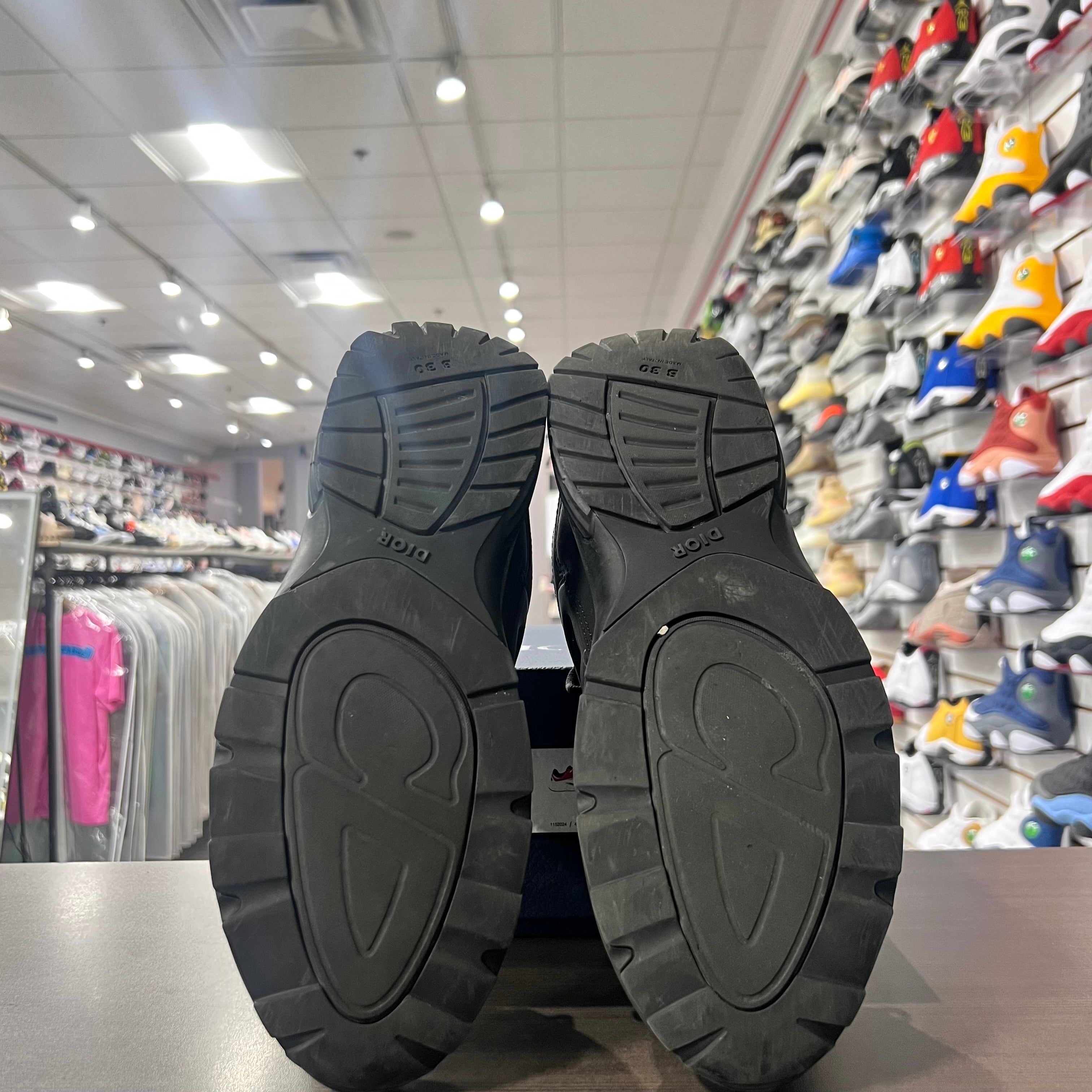 Christian Dior B30 Black (Lightly Worn)