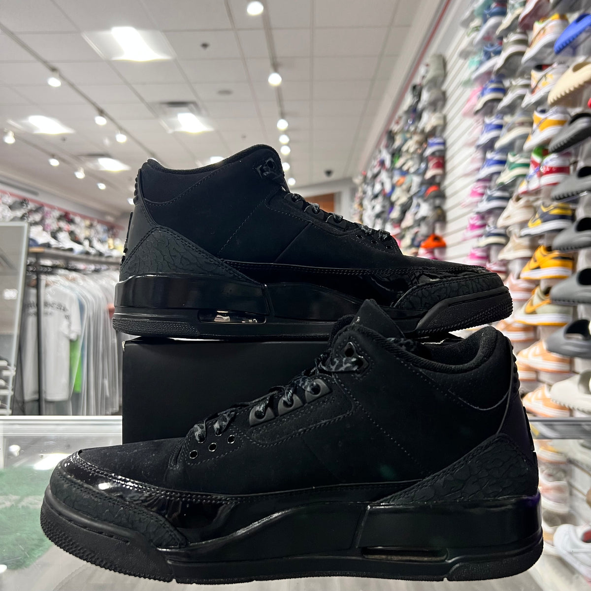 Jordan Retro 3 Mens Black Cat (Lightly Worn)