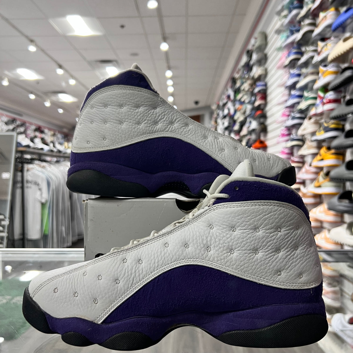 Jordan Retro 13 Mens Lakers (Lightly Worn)