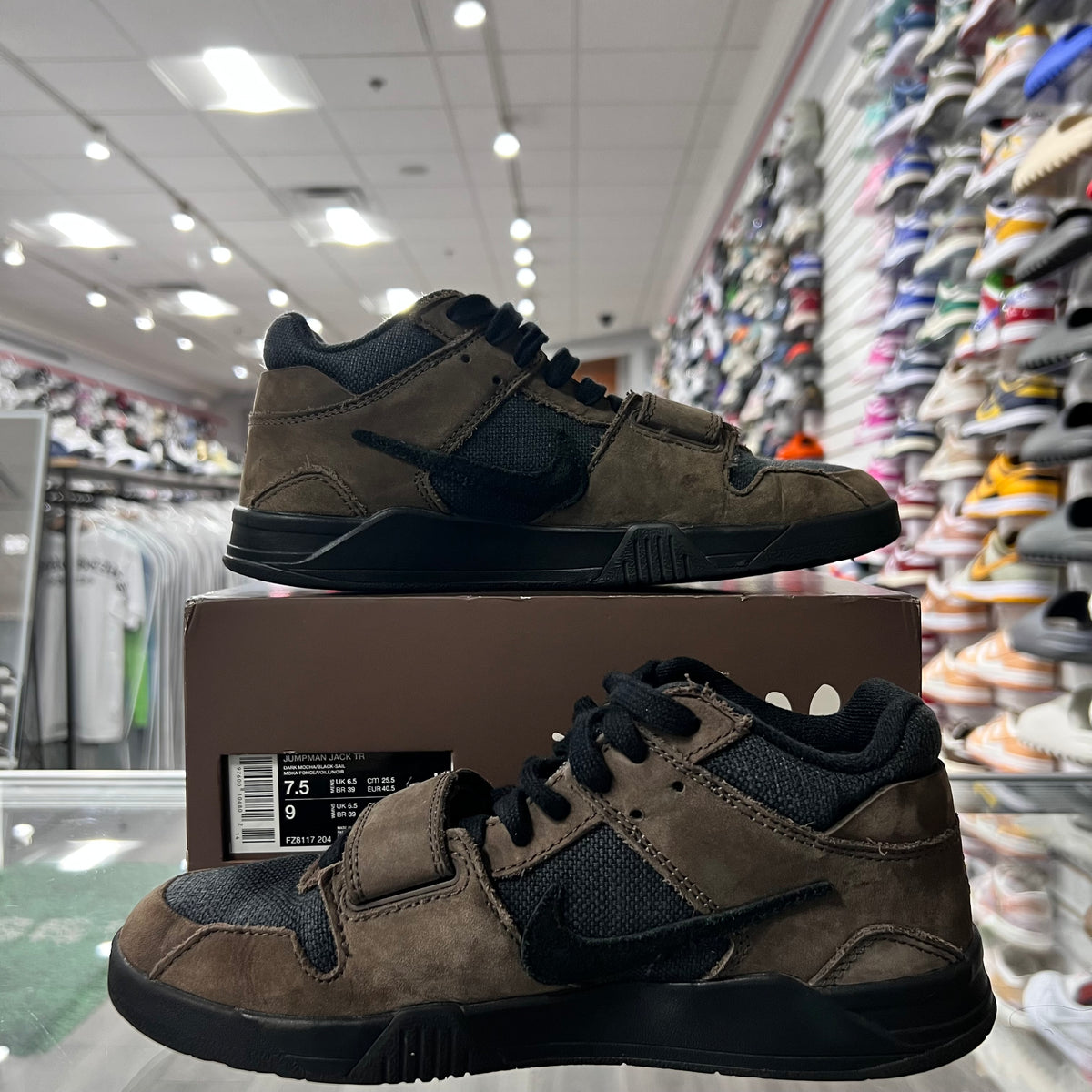 Travis Scott Jumpman Jacks Dark Mocha (Lightly Worn)