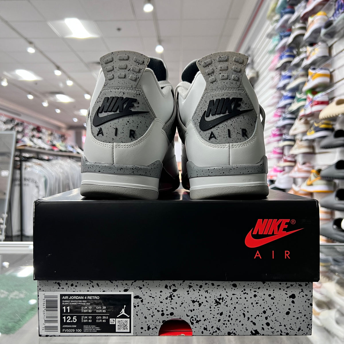 Jordan Retro 4 Mens White Cement (Lightly Worn)