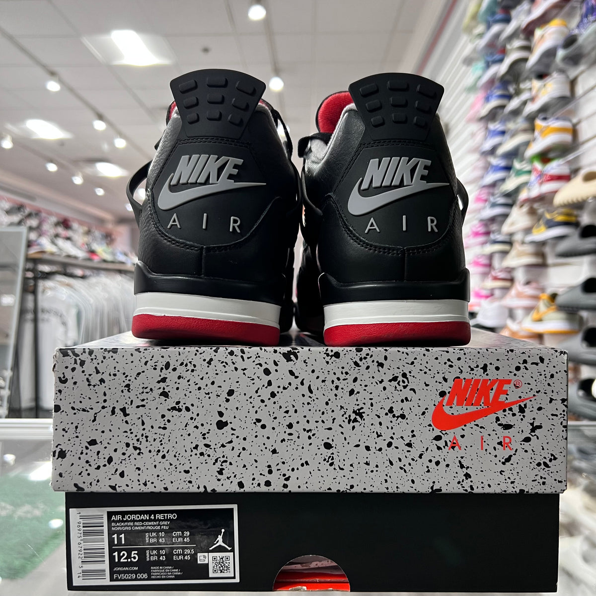 Jordan Retro 4 Mens Bred Reimagined (Lightly Worn)