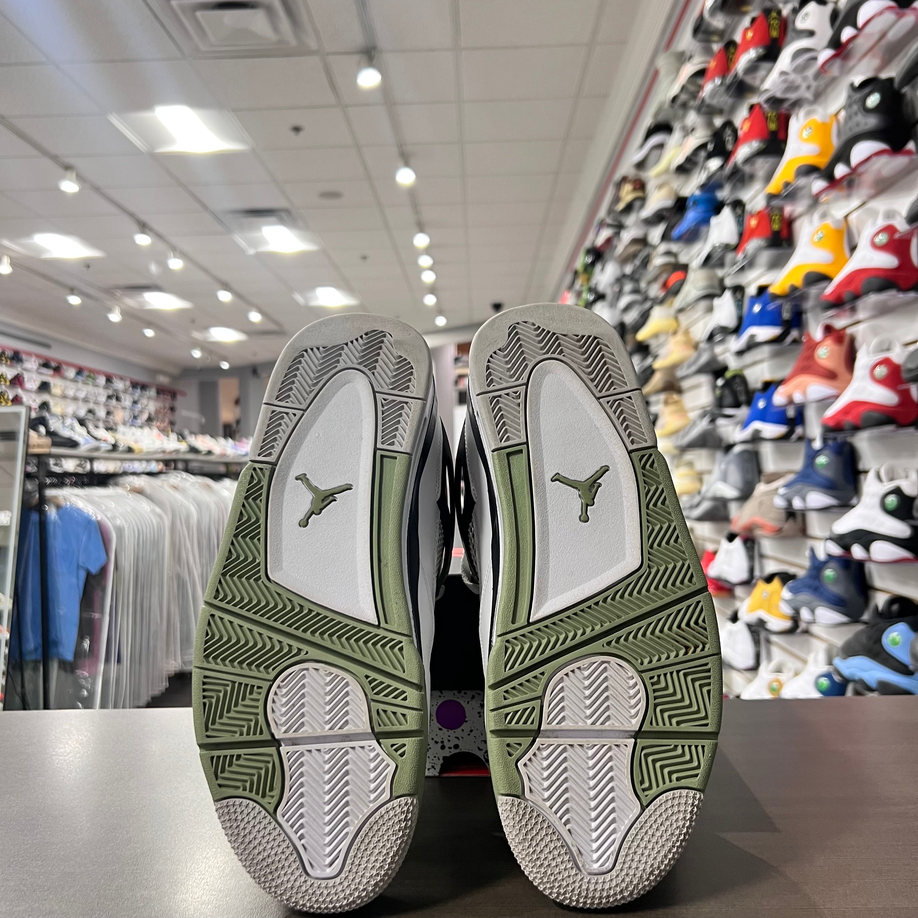 Jordan Retro 4 Womens Seafoam (Lightly Worn)