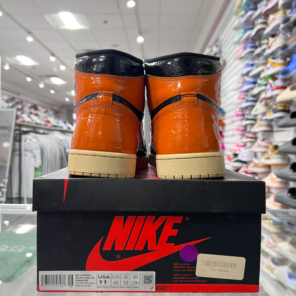 Jordan Retro 1 High Og Mens Shattered Backboard 3.0 (Lightly Worn)