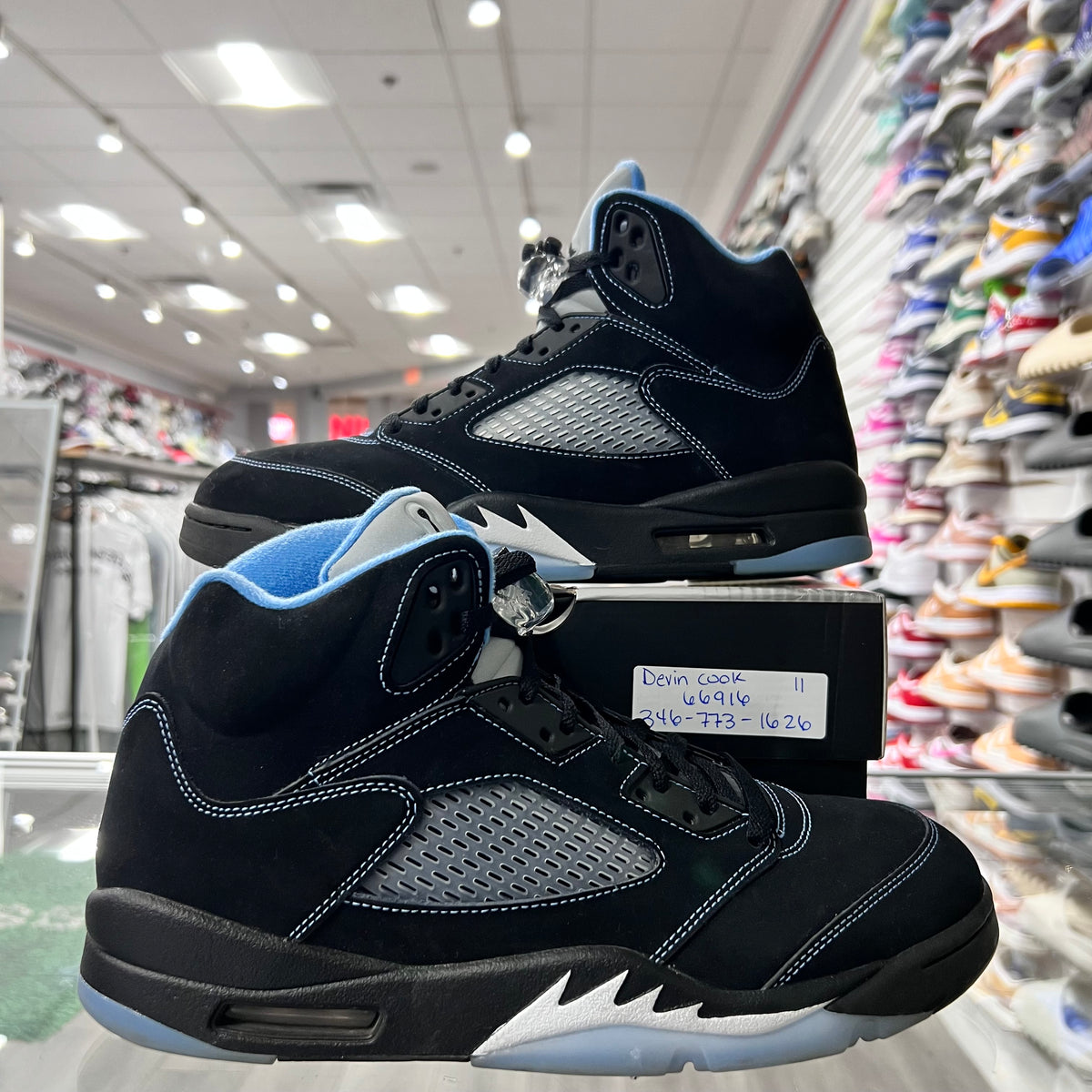 Jordan Retro 5 Mens Black University Blue (Lightly Worn)