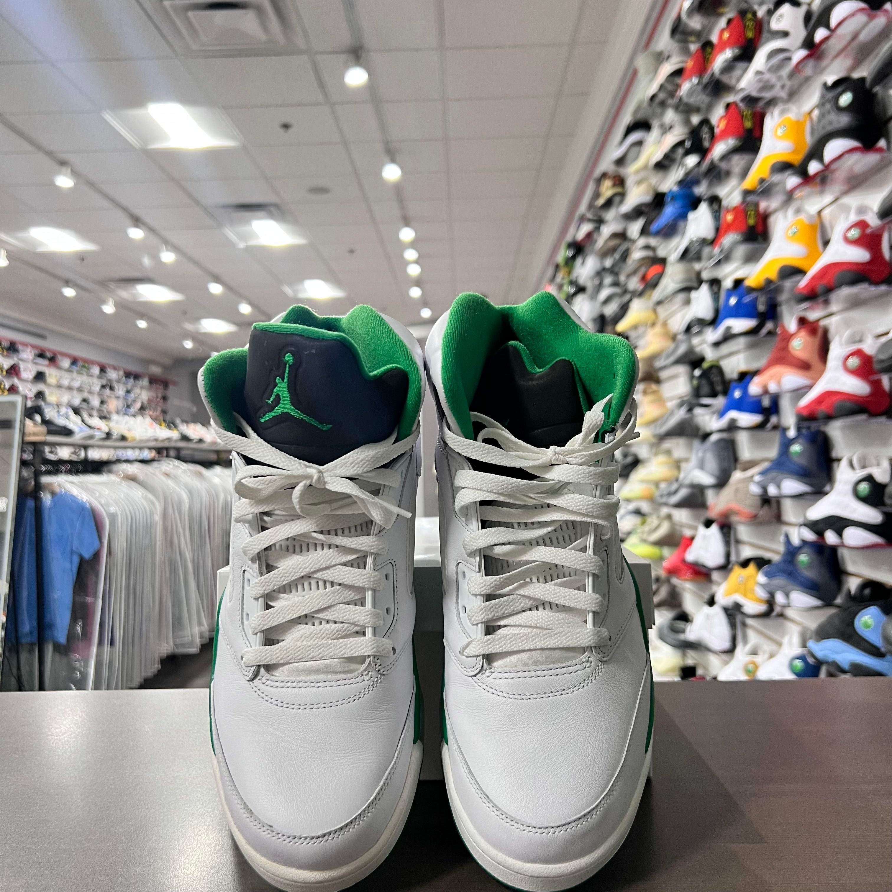 Jordan Retro 5 Womens Lucky Green (Lightly Worn + Replacement Box)