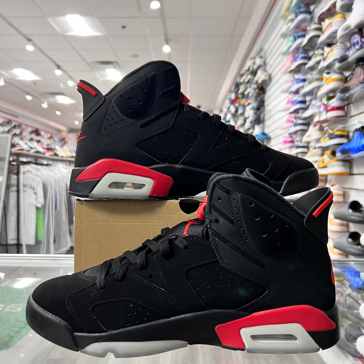 Jordan Retro 6 Mens Salesman Infrared (Lightly Worn)