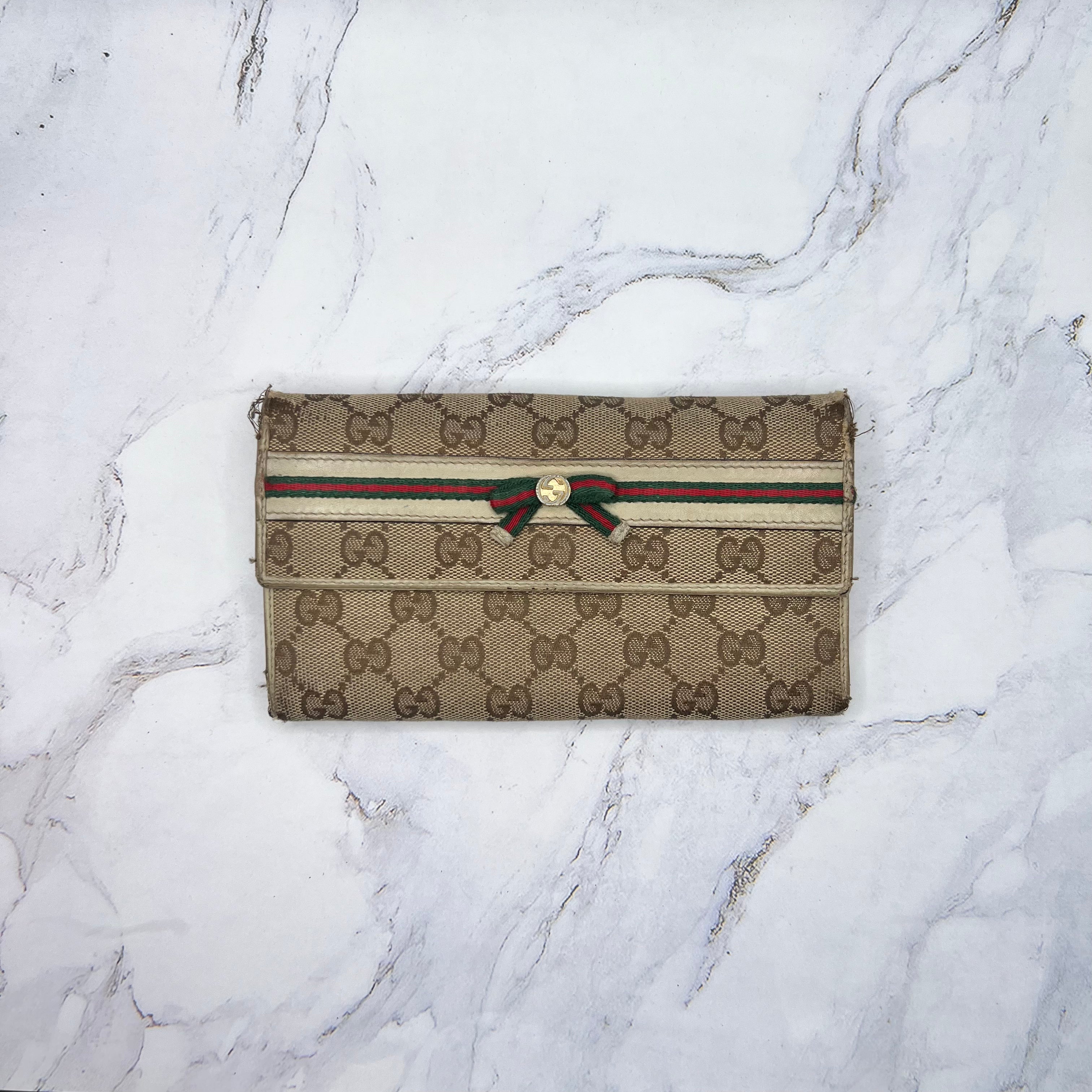 Gucci Long Wallet Monogram (VINTAGE)