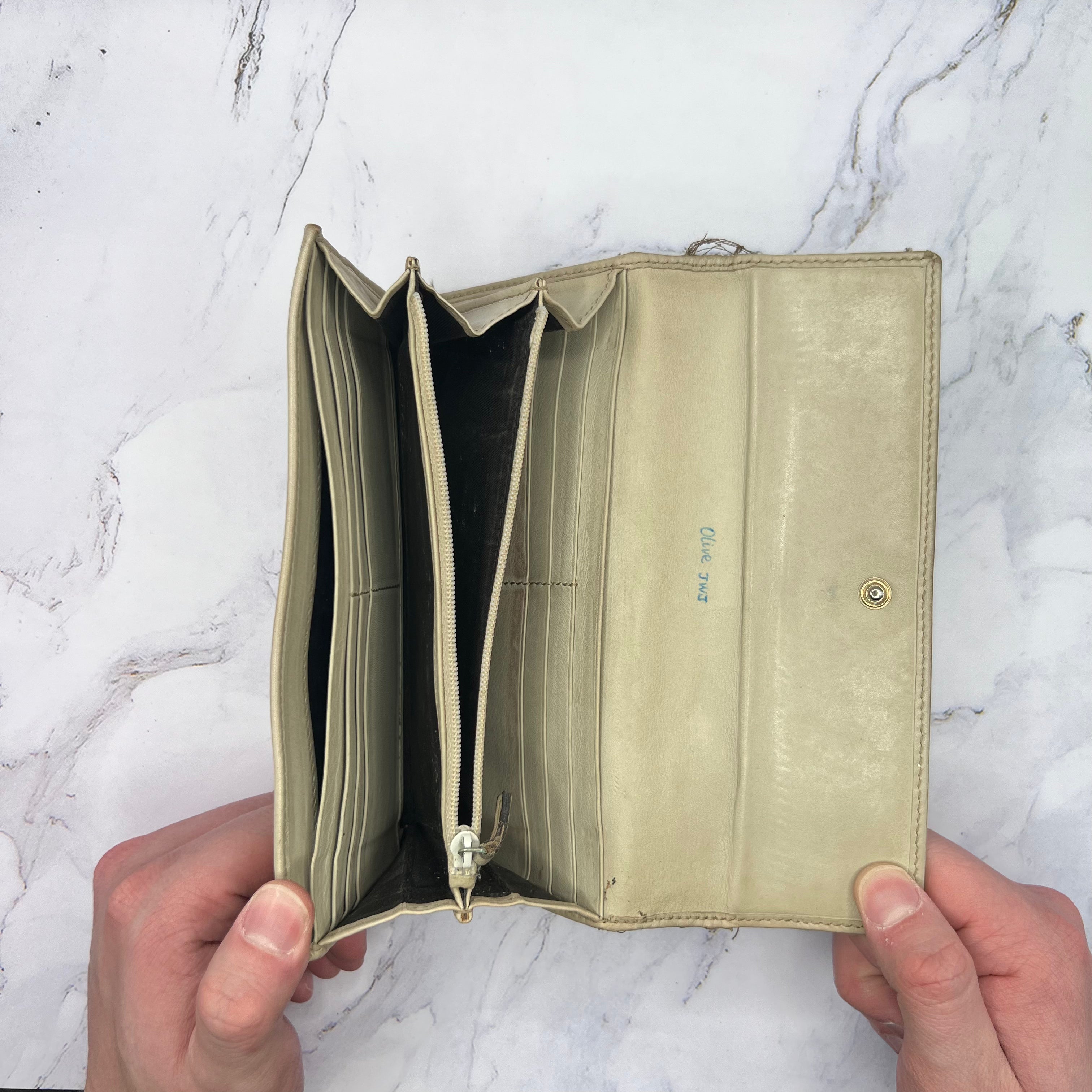 Gucci Long Wallet Monogram (VINTAGE)