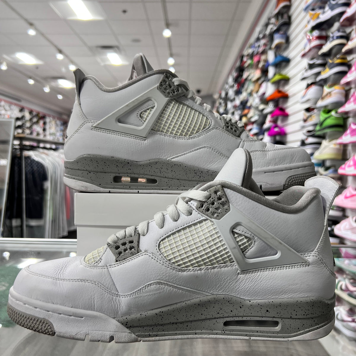 Jordan Retro 4 Mens White Oreo (Lightly Worn+Replacement Box)