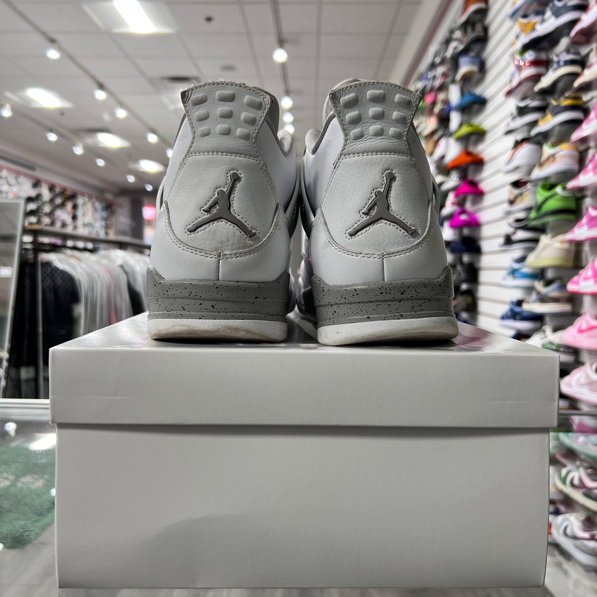 Jordan Retro 4 Mens White Oreo (Lightly Worn+Replacement Box)