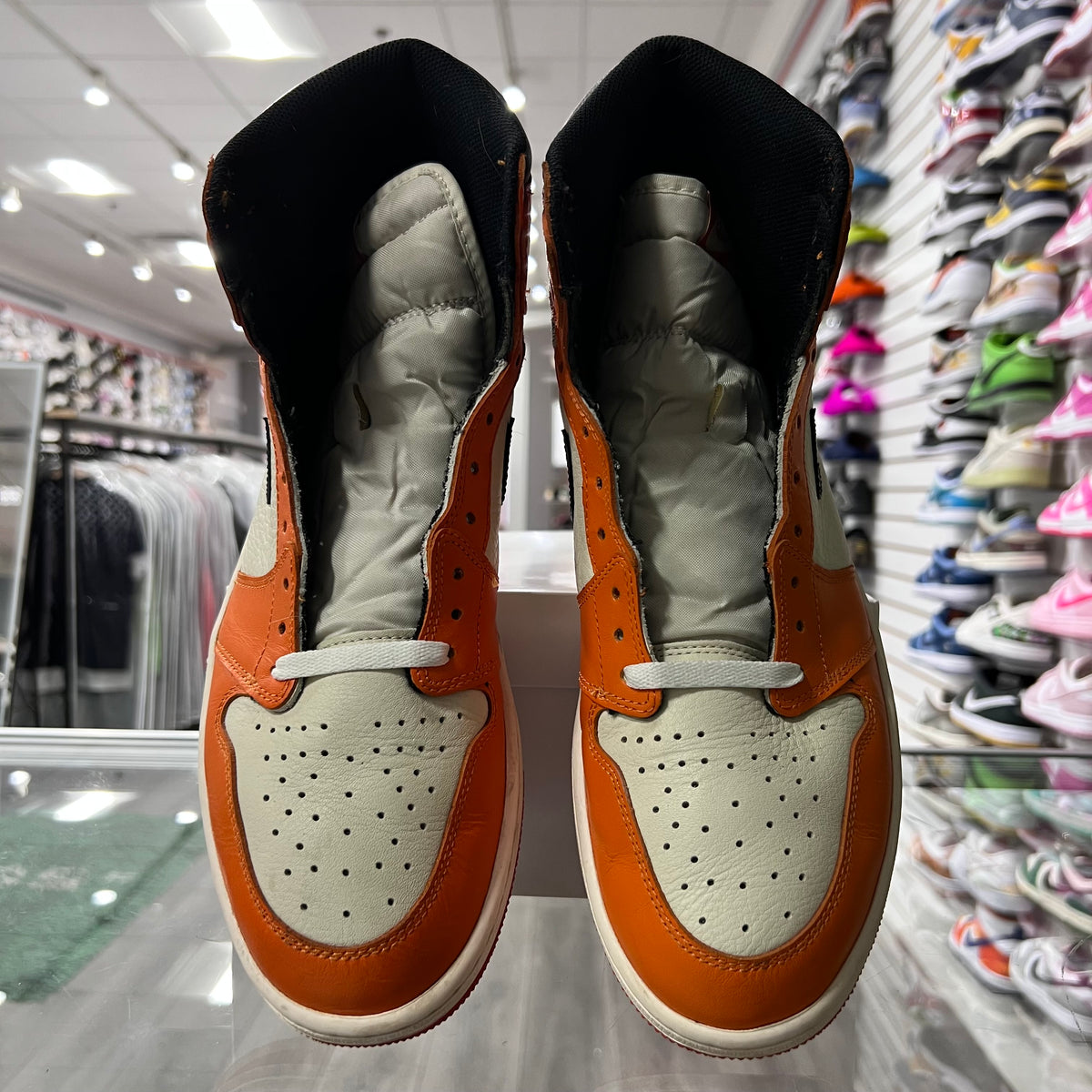 Jordan Retro 1 Og Mens Reverse Shattered Backboard (Lightly Worn+Replacment Box)