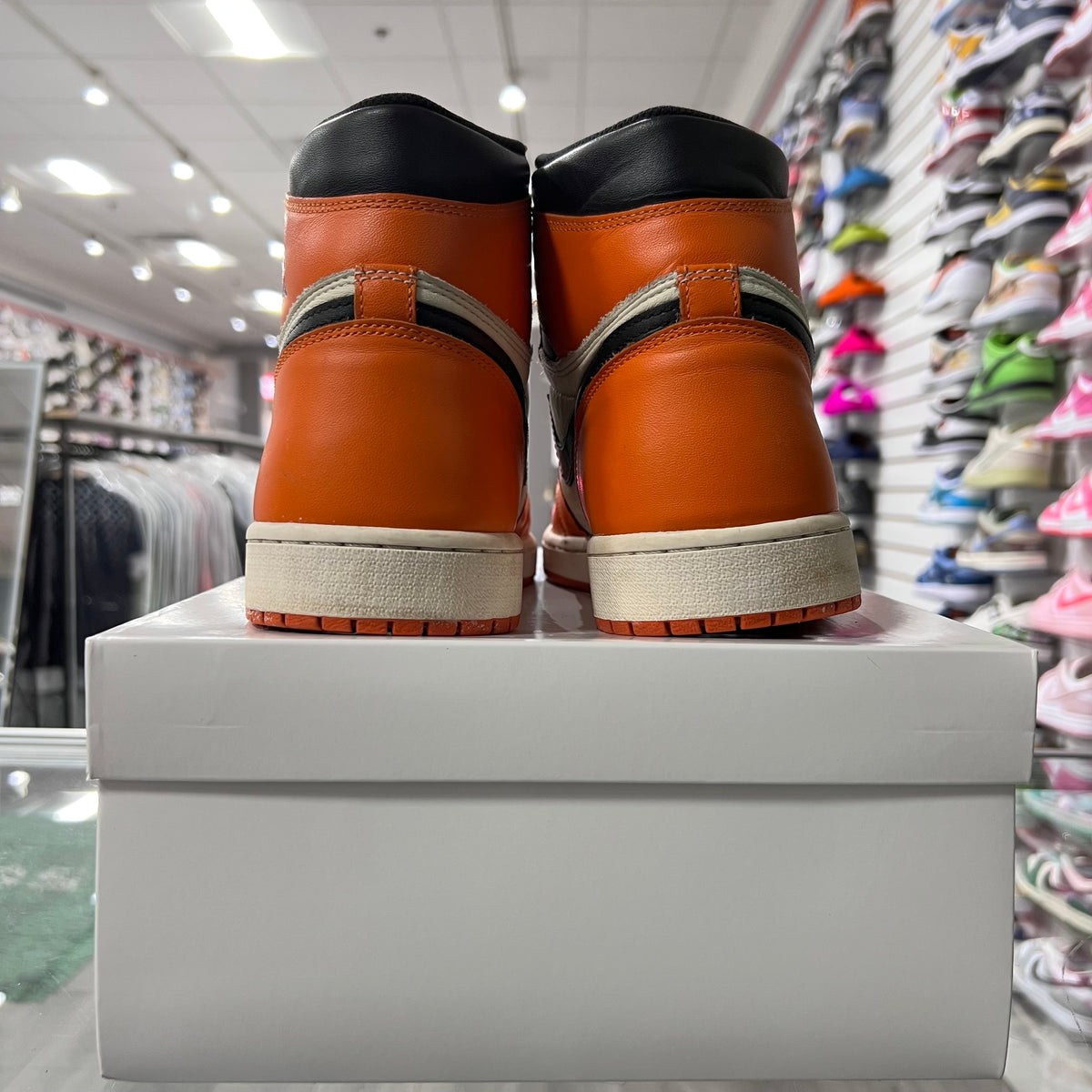 Jordan Retro 1 Og Mens Reverse Shattered Backboard (Lightly Worn+Replacment Box)