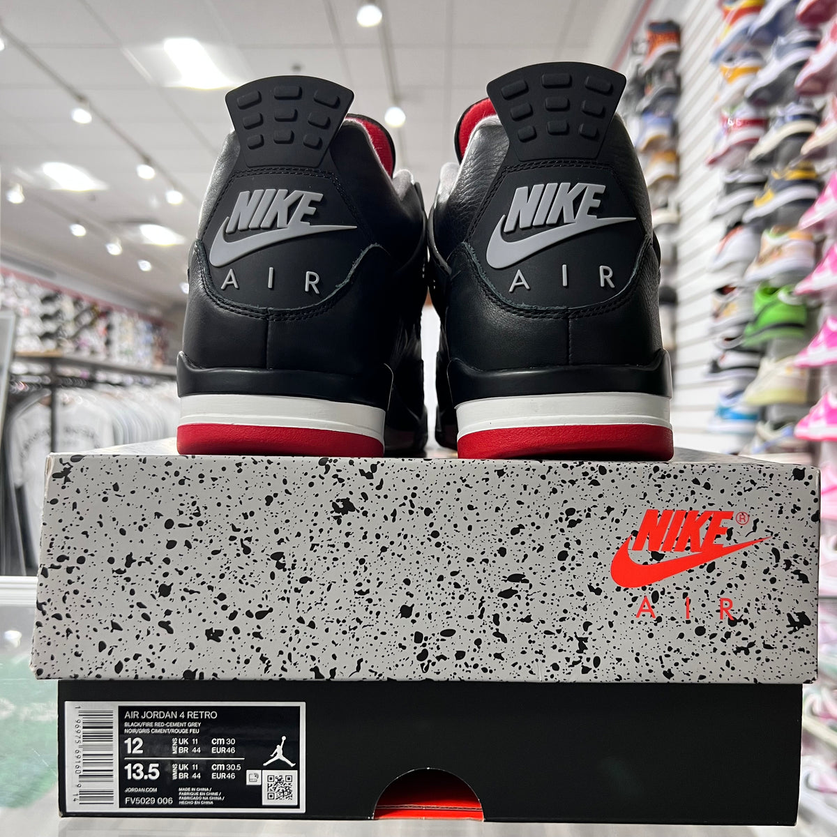 Jordan Retro 4 Mens Bred Reimagined (Lightly Worn)