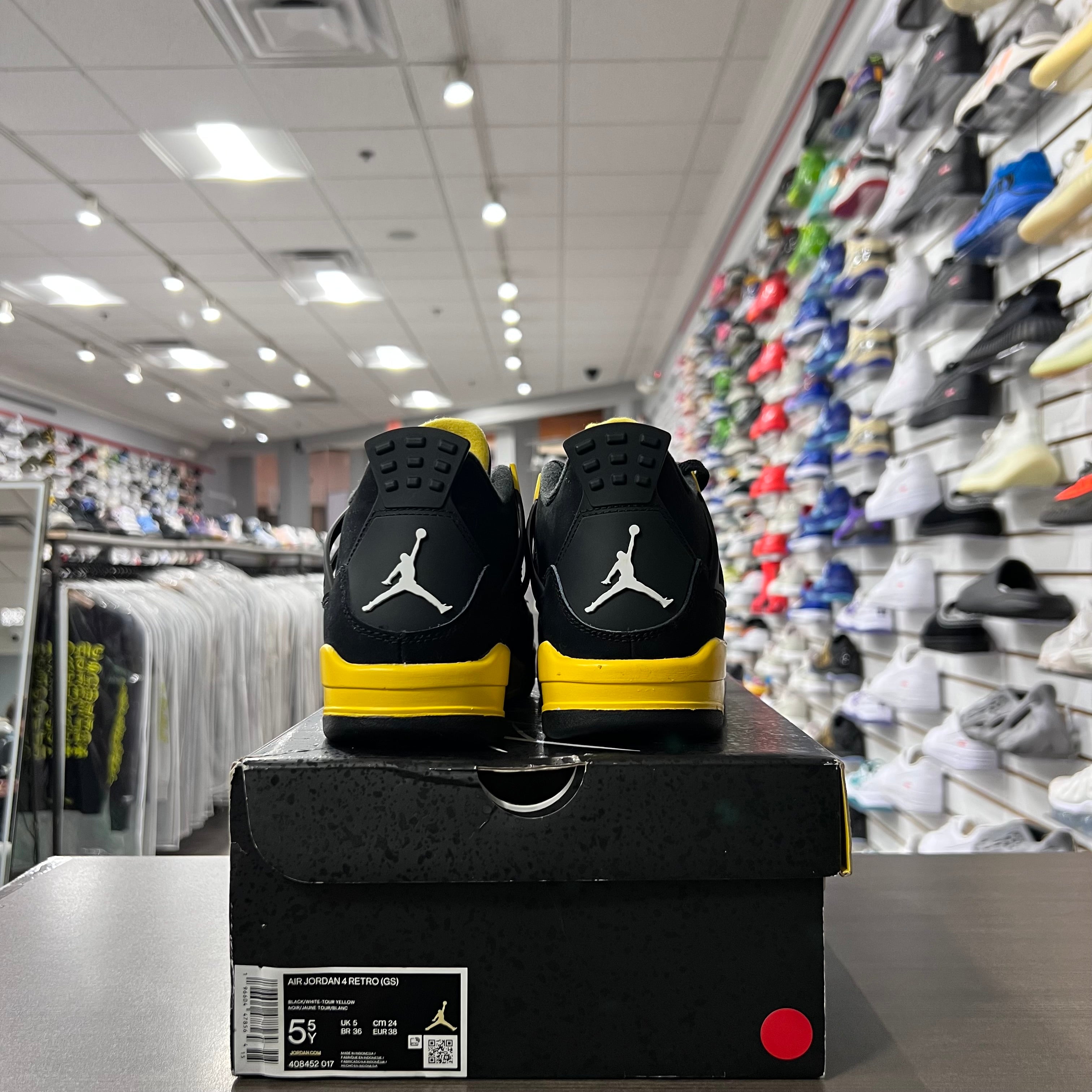 Jordan Retro 4 Gs Thunder (Lightly Worn)