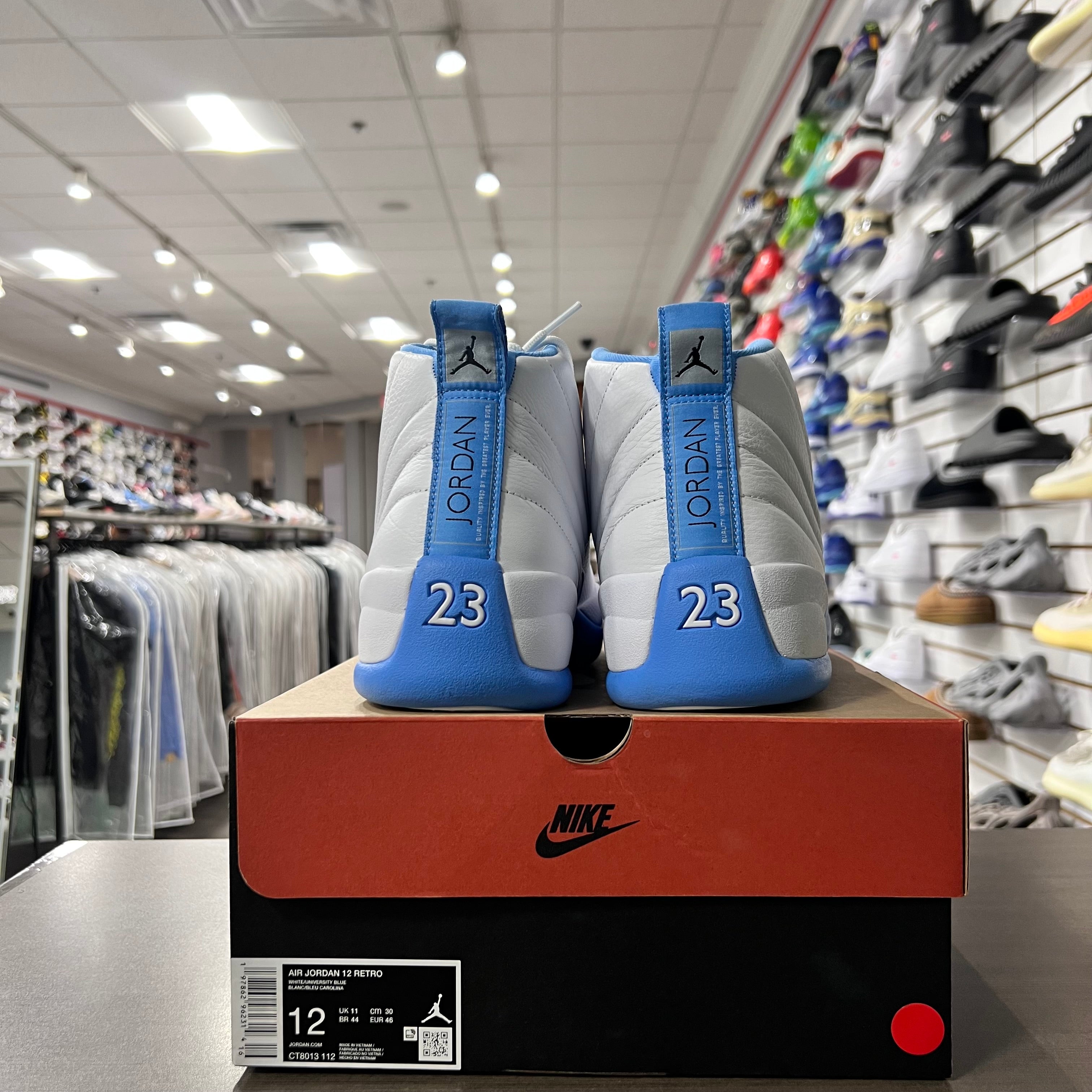 Jordan Retro 12 Mens Melo (Lightly Worn)