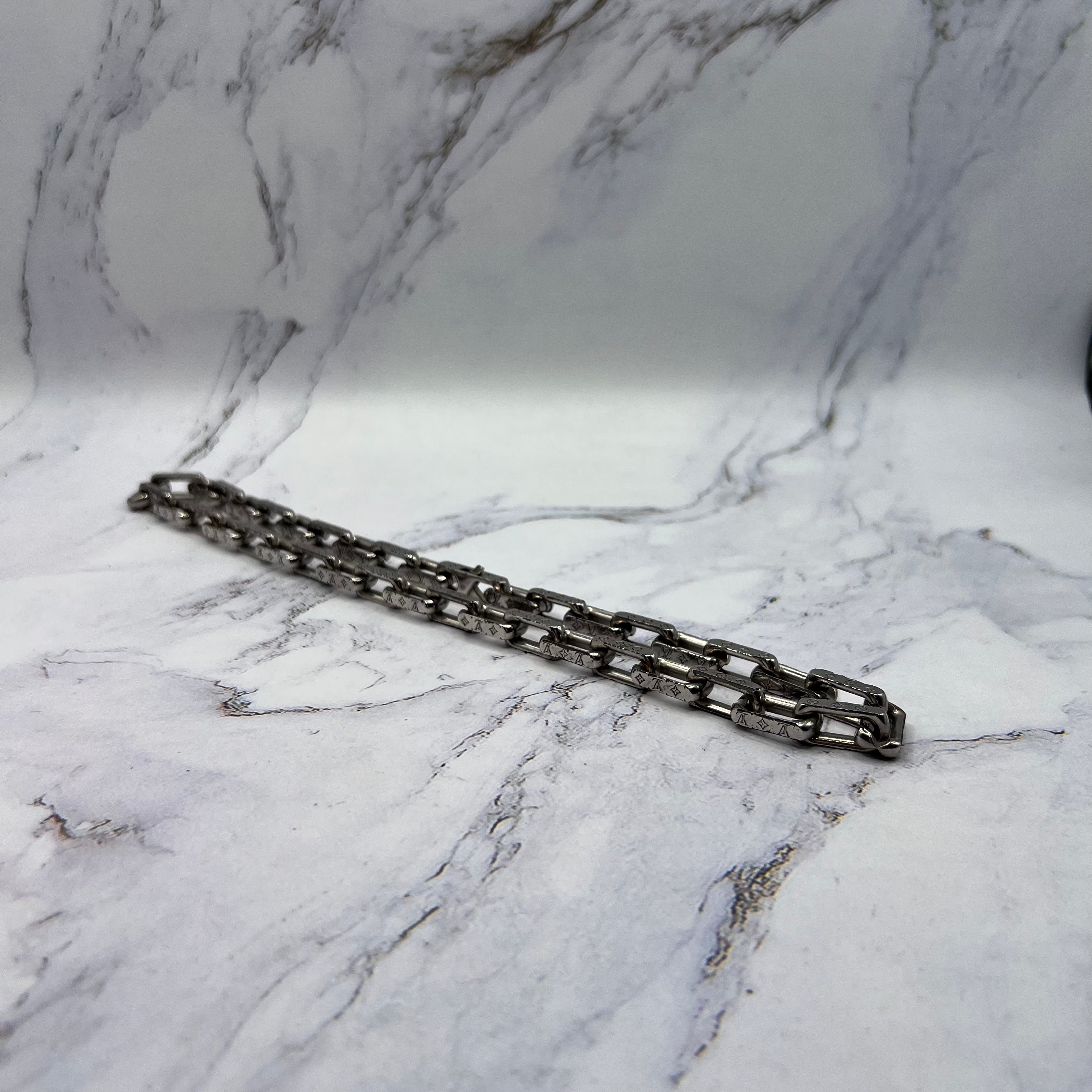 Louis Vuitton Monogram Chain (Lightly Worn)