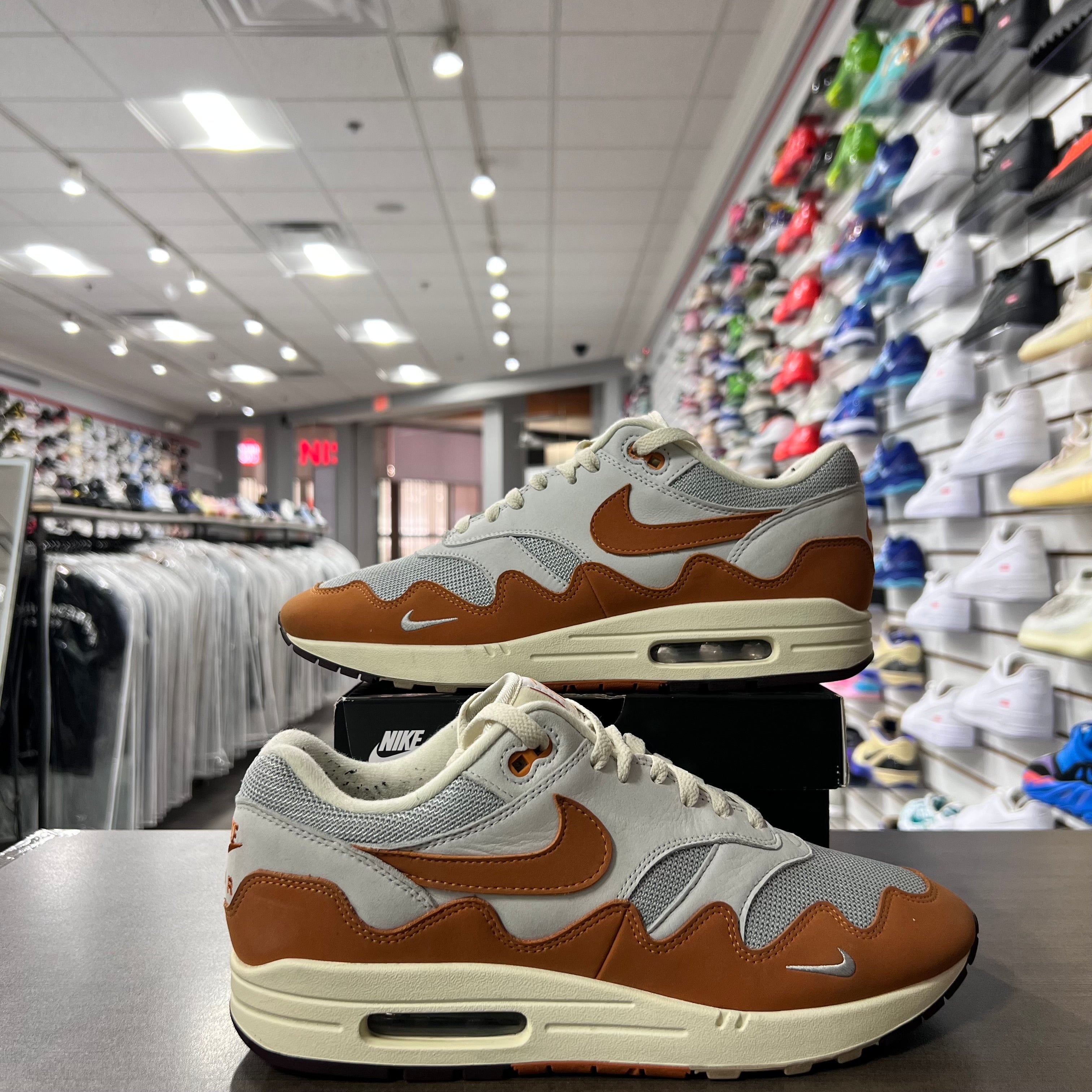 Nike X Patta Air Max 1 Monarch (Lightly Worn)