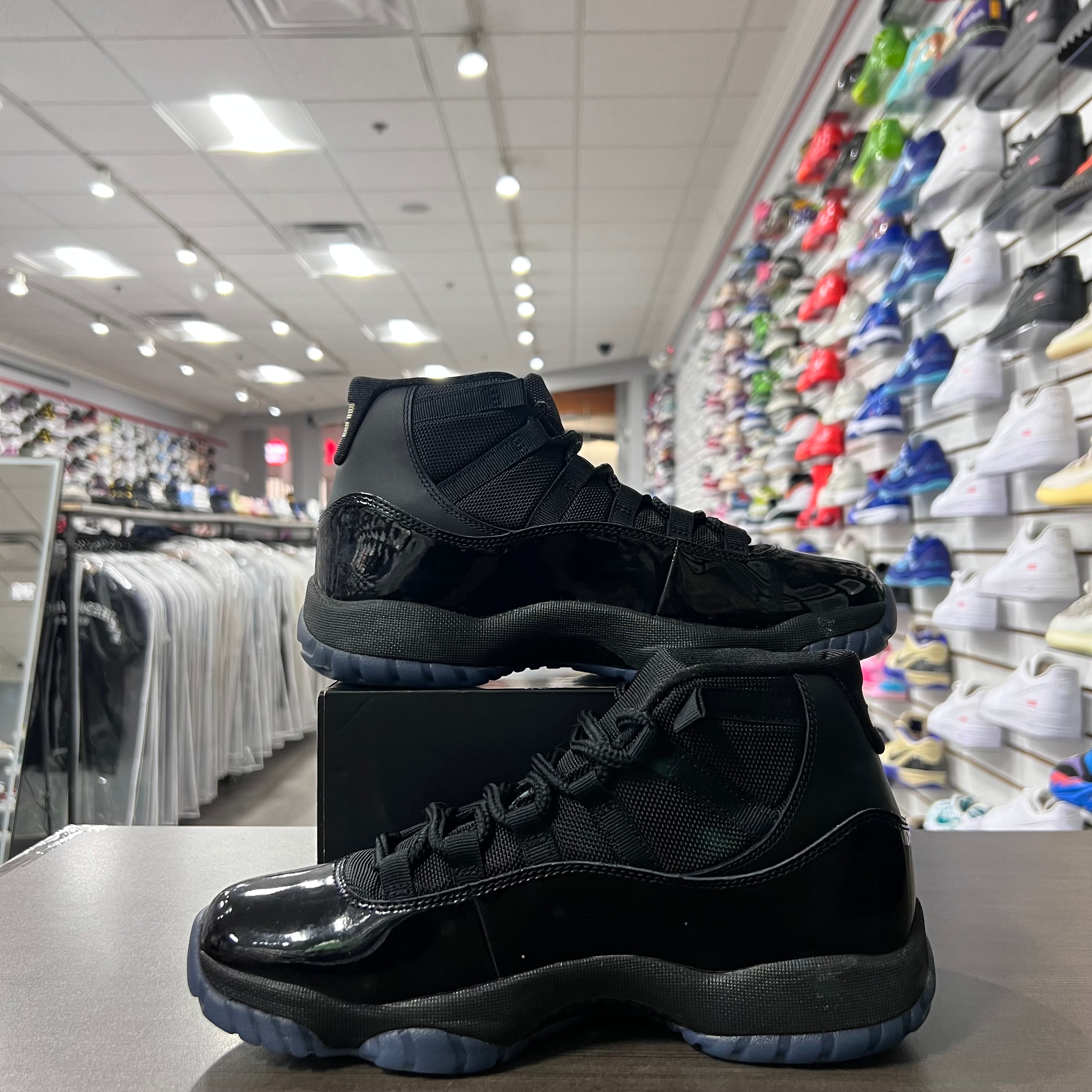 Jordan Retro 11 Mens Gamma (Lightly Worn)