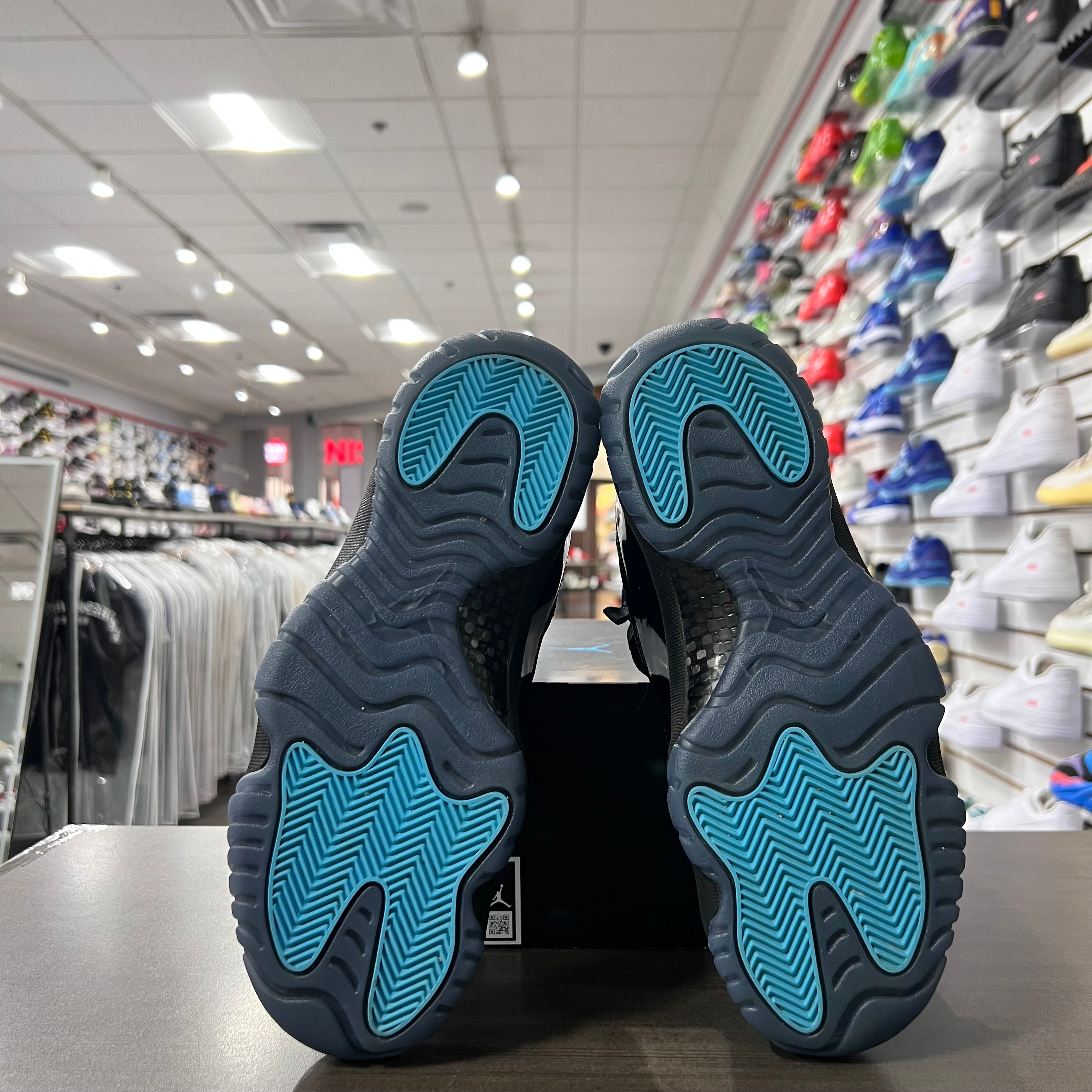 Jordan Retro 11 Mens Gamma (Lightly Worn)