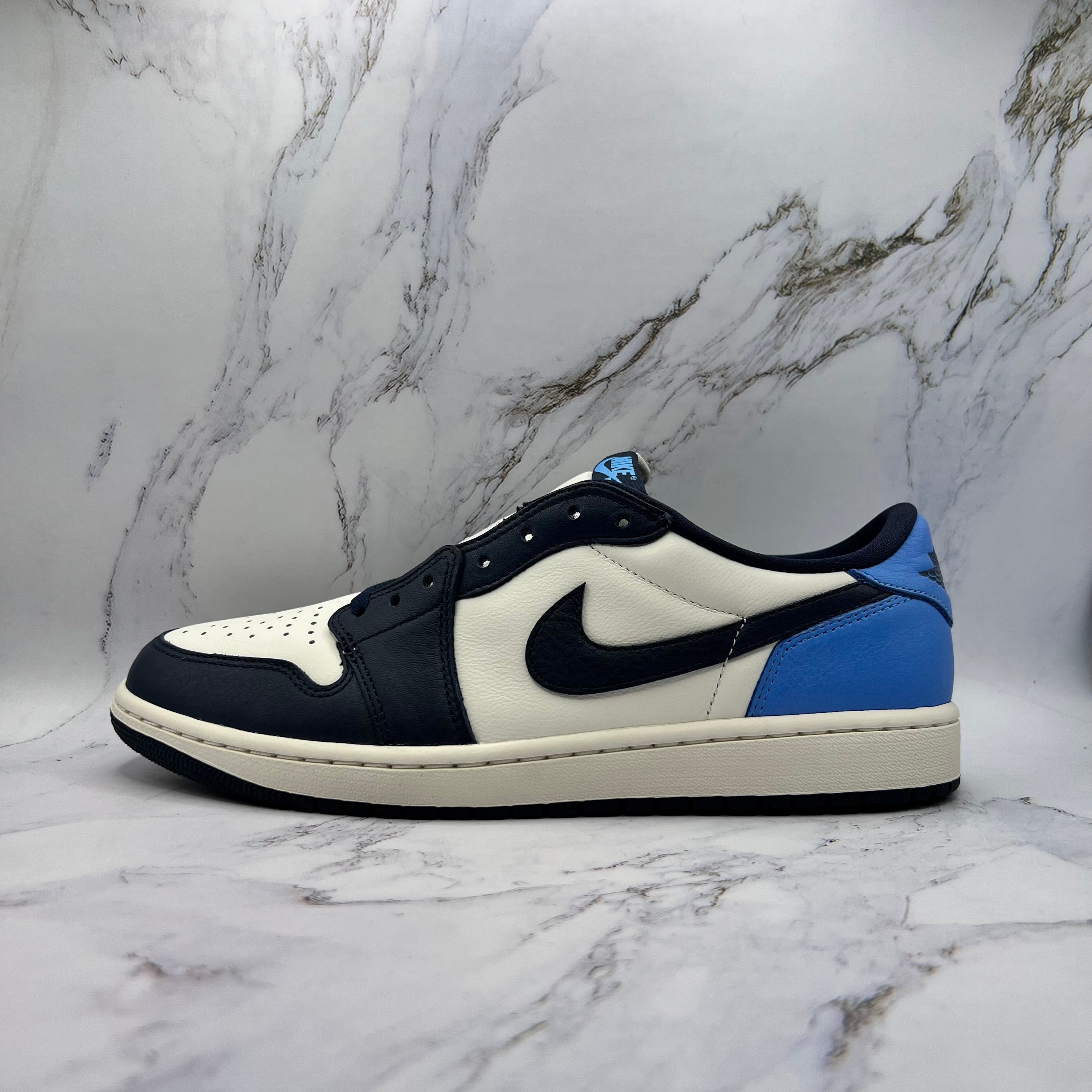 Jordan 1 Low Og Mens Obsidian UNC