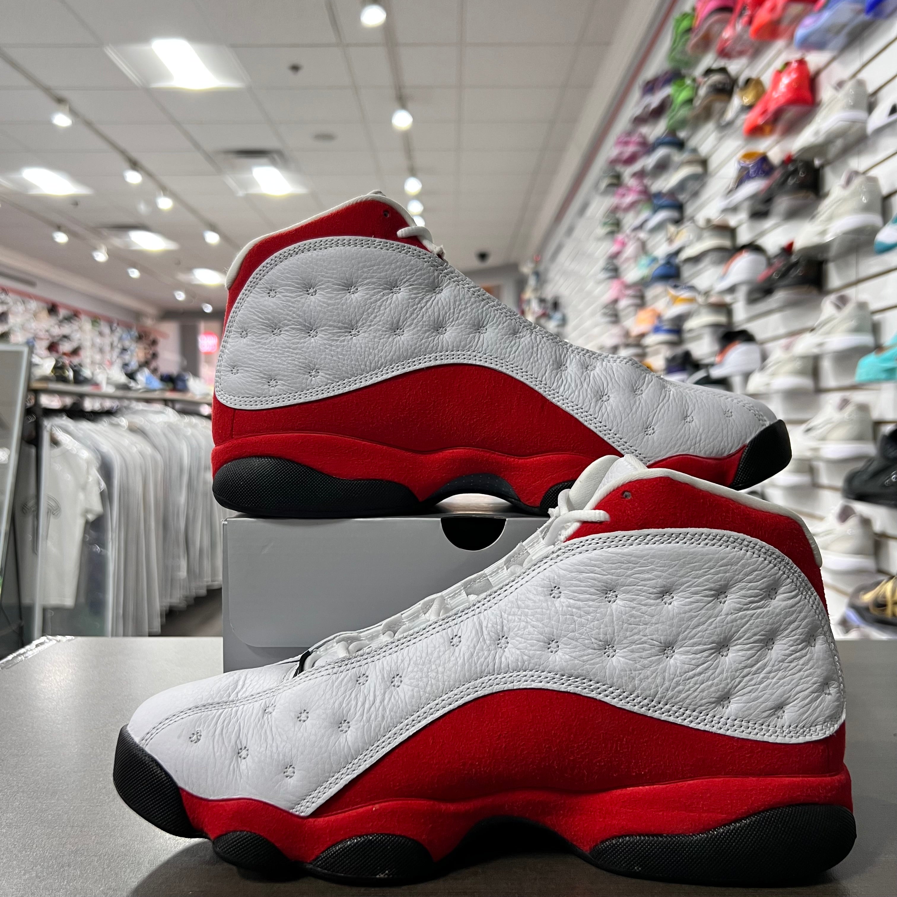 Jordan Retro 13 Mens Chicago (2026)(Lightly Worn)