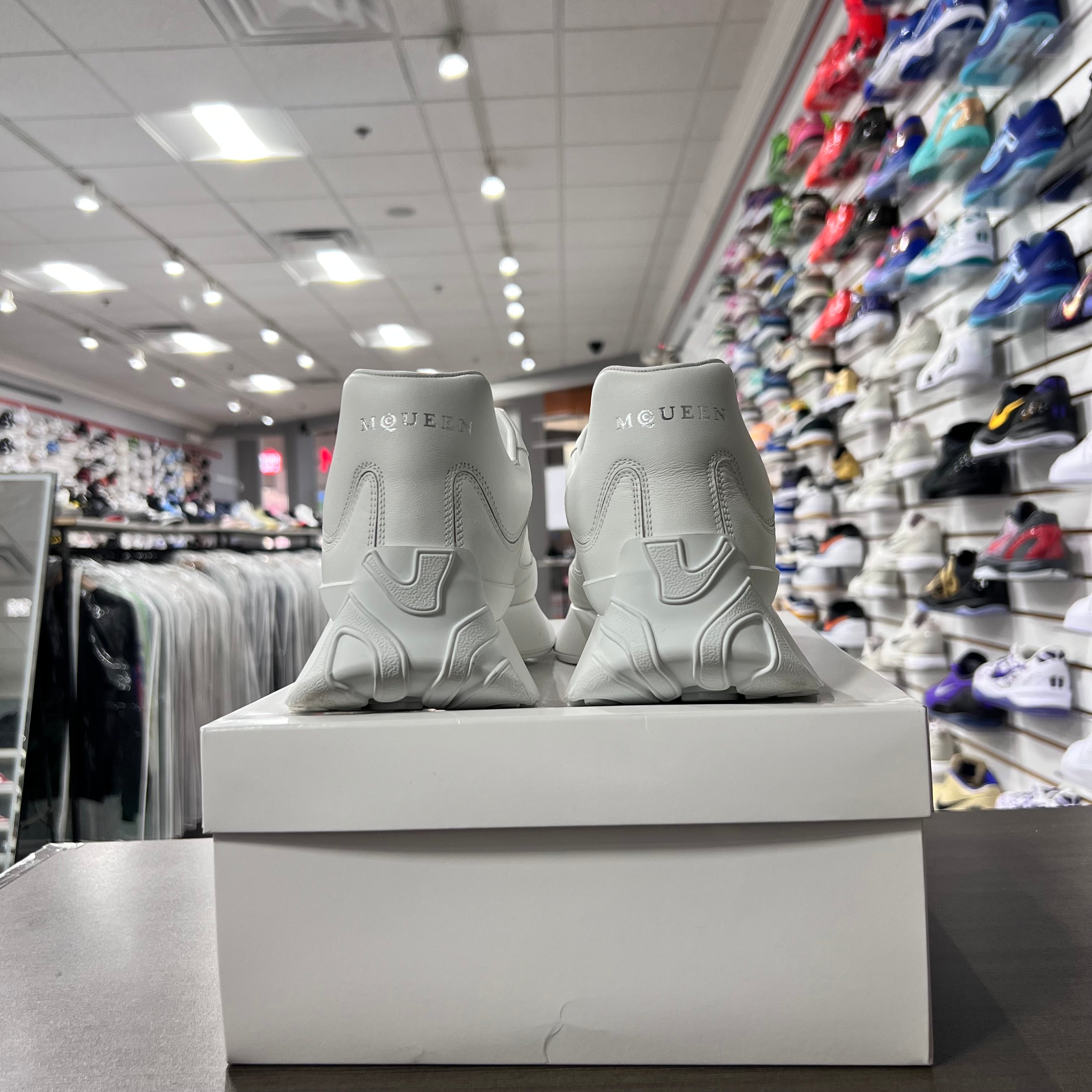Alexander Mcqueen Sprint Runner White (Lightly Worn+Replacement Box)